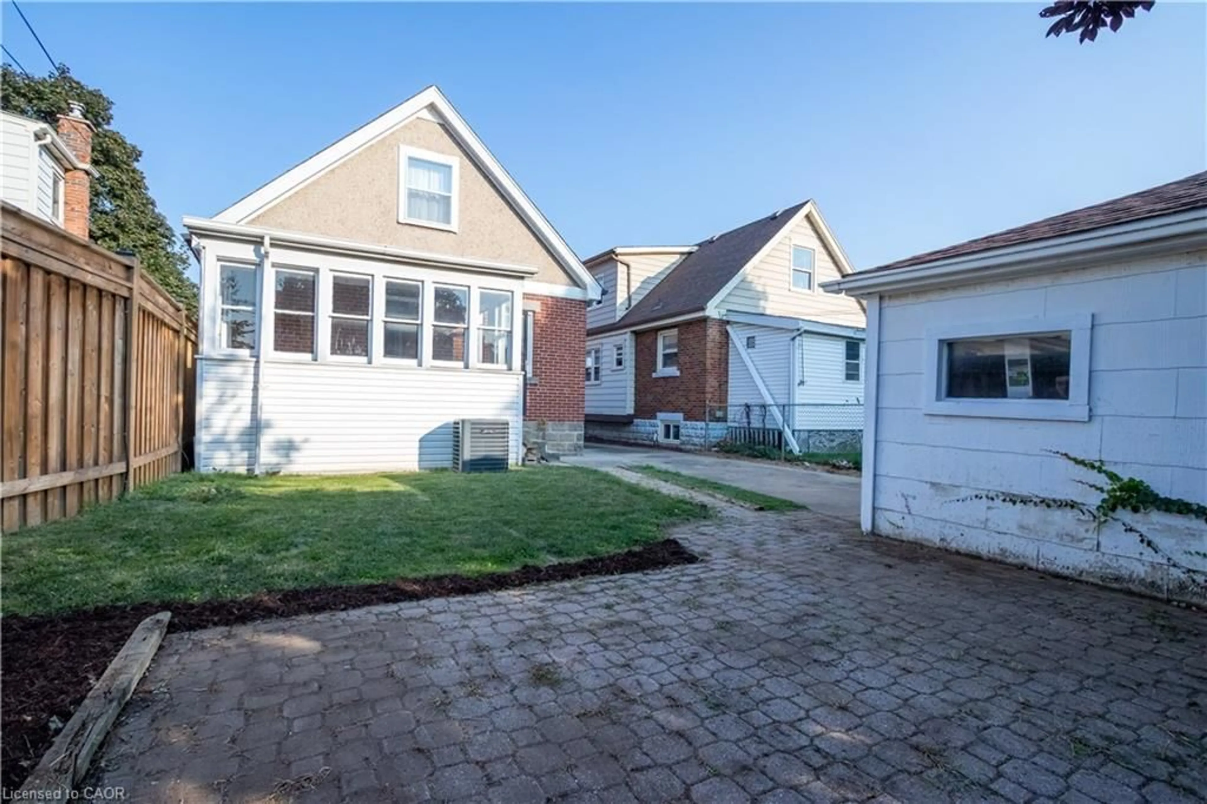 Unknown for 186 Huxley Ave, Hamilton Ontario L8K 2R3