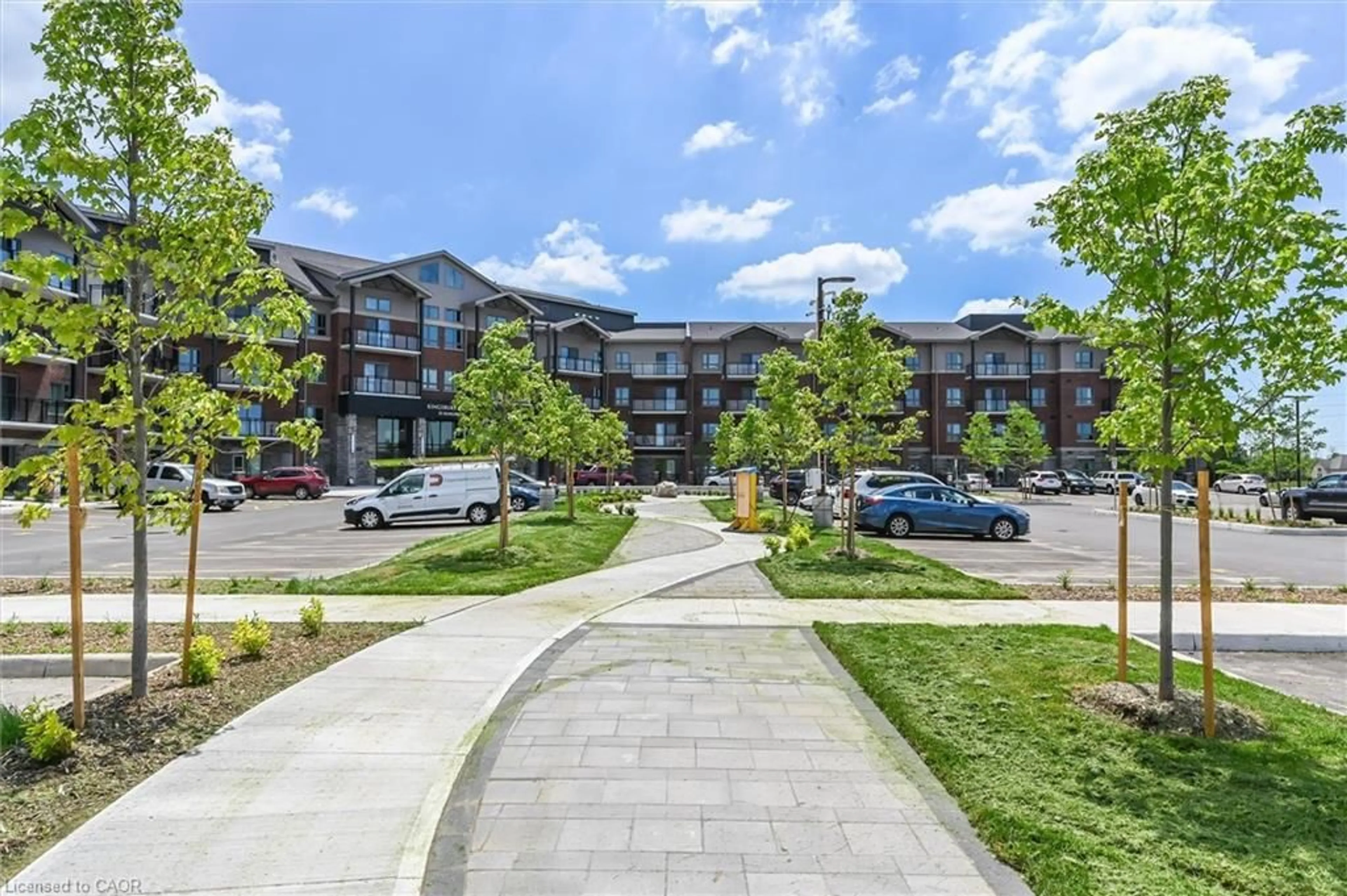 Patio, unknown for 35 Kingsbury Sq #120, Guelph Ontario N1L 1B5
