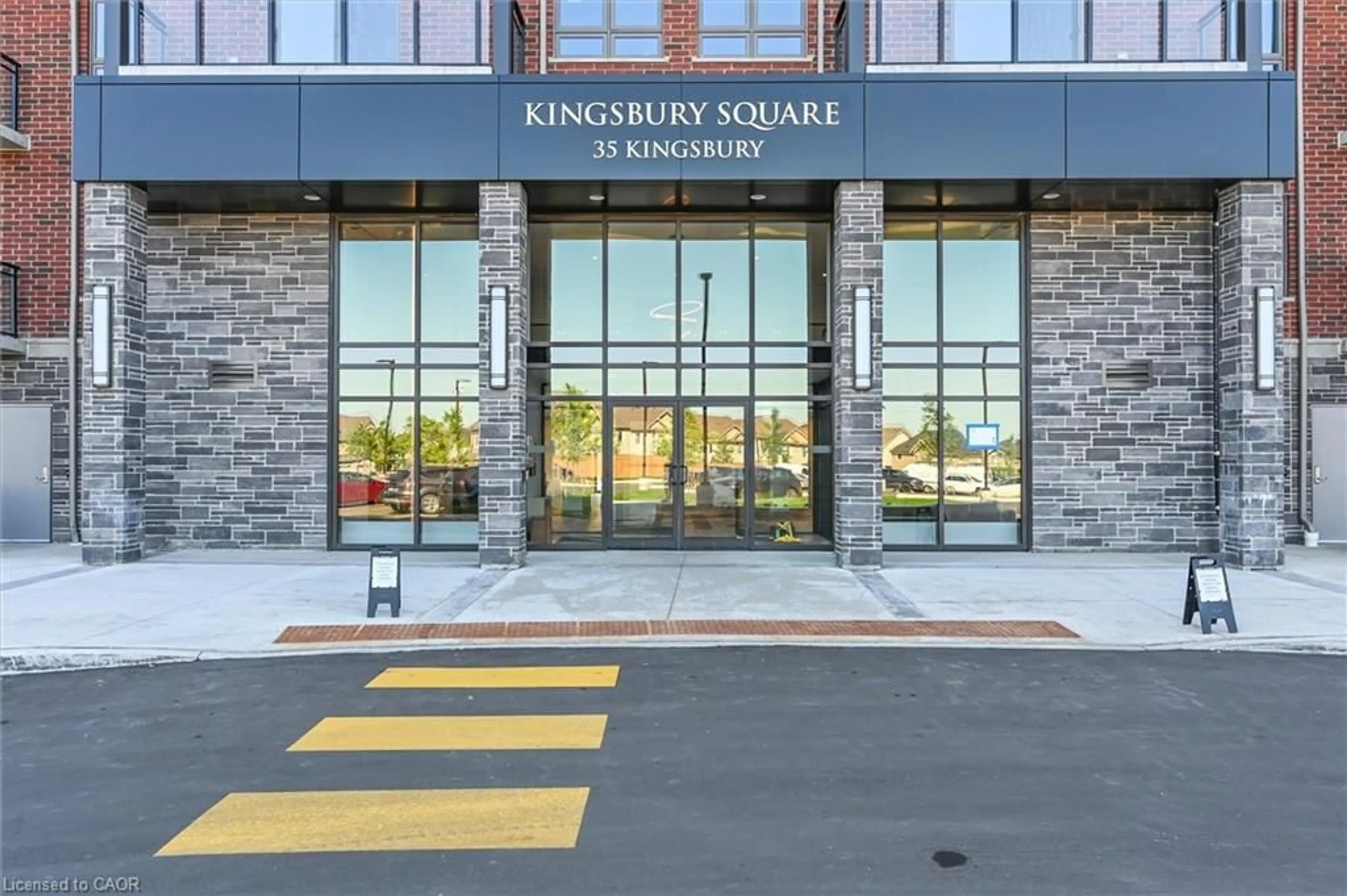Unknown for 35 Kingsbury Sq #120, Guelph Ontario N1L 1B5