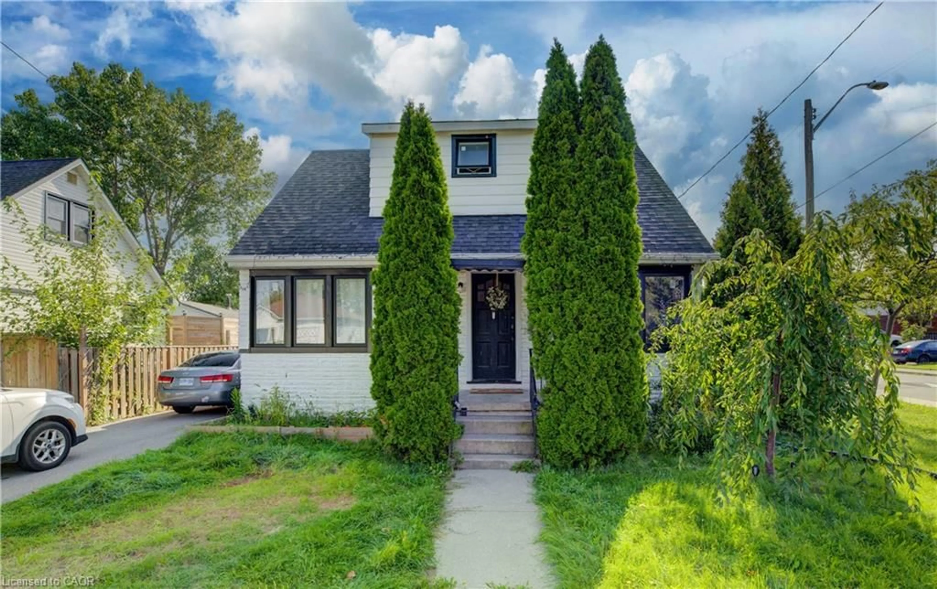 Unknown for 15 West 1st St, Hamilton Ontario L9C 3B5
