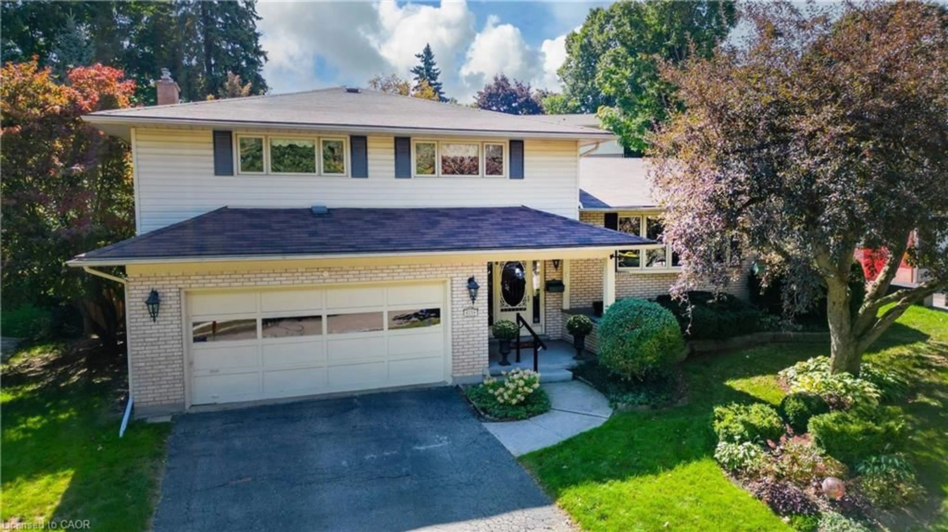 Unknown for 15 Buttonwood Dr, Kitchener Ontario N2M 4P9