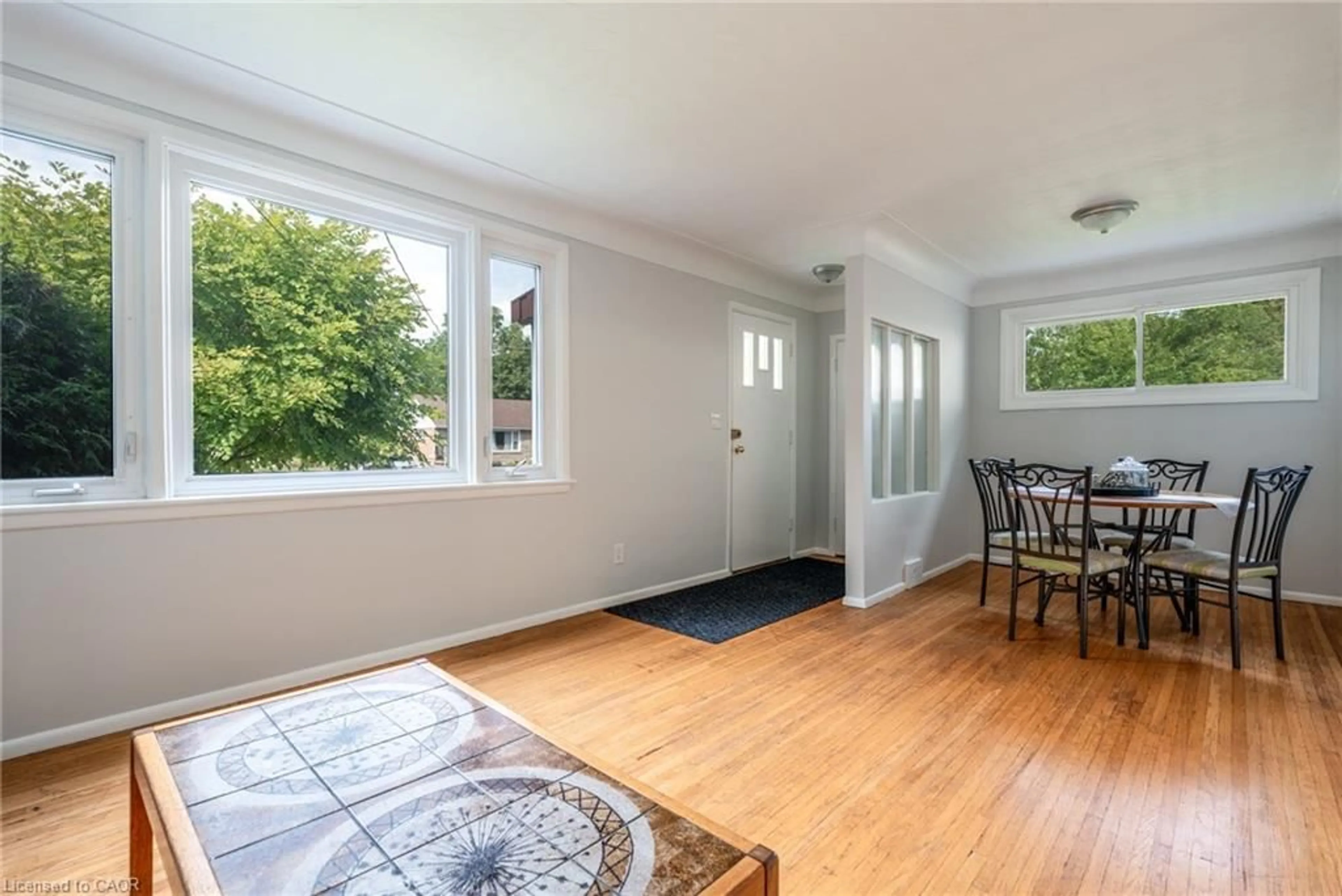 Unknown for 8 Beaucourt Pl, Hamilton Ontario L8S 2P7