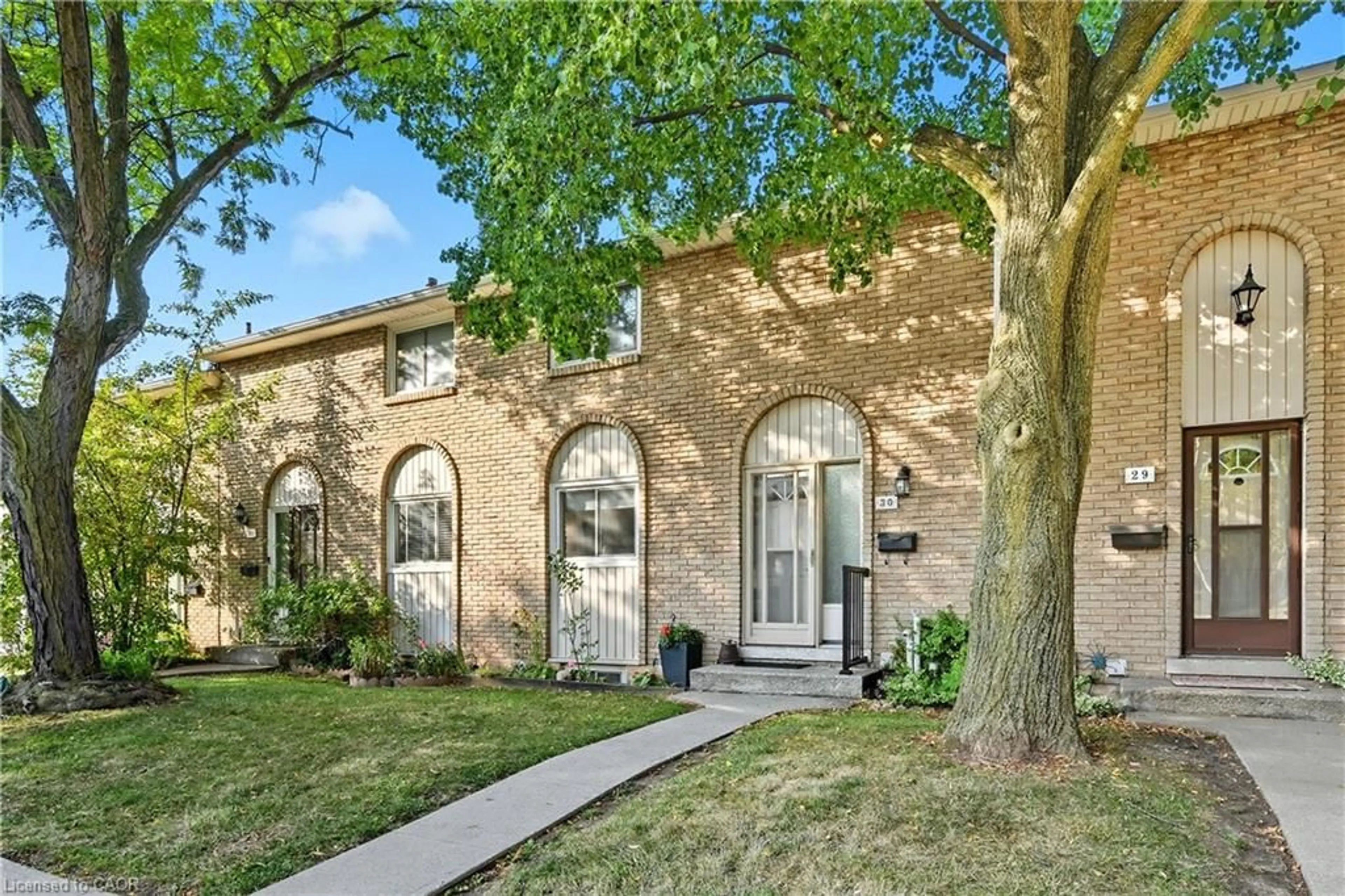 Home with brick exterior material, street for 151 Gateshead Cres #30, Stoney Creek Ontario L8G 3W1