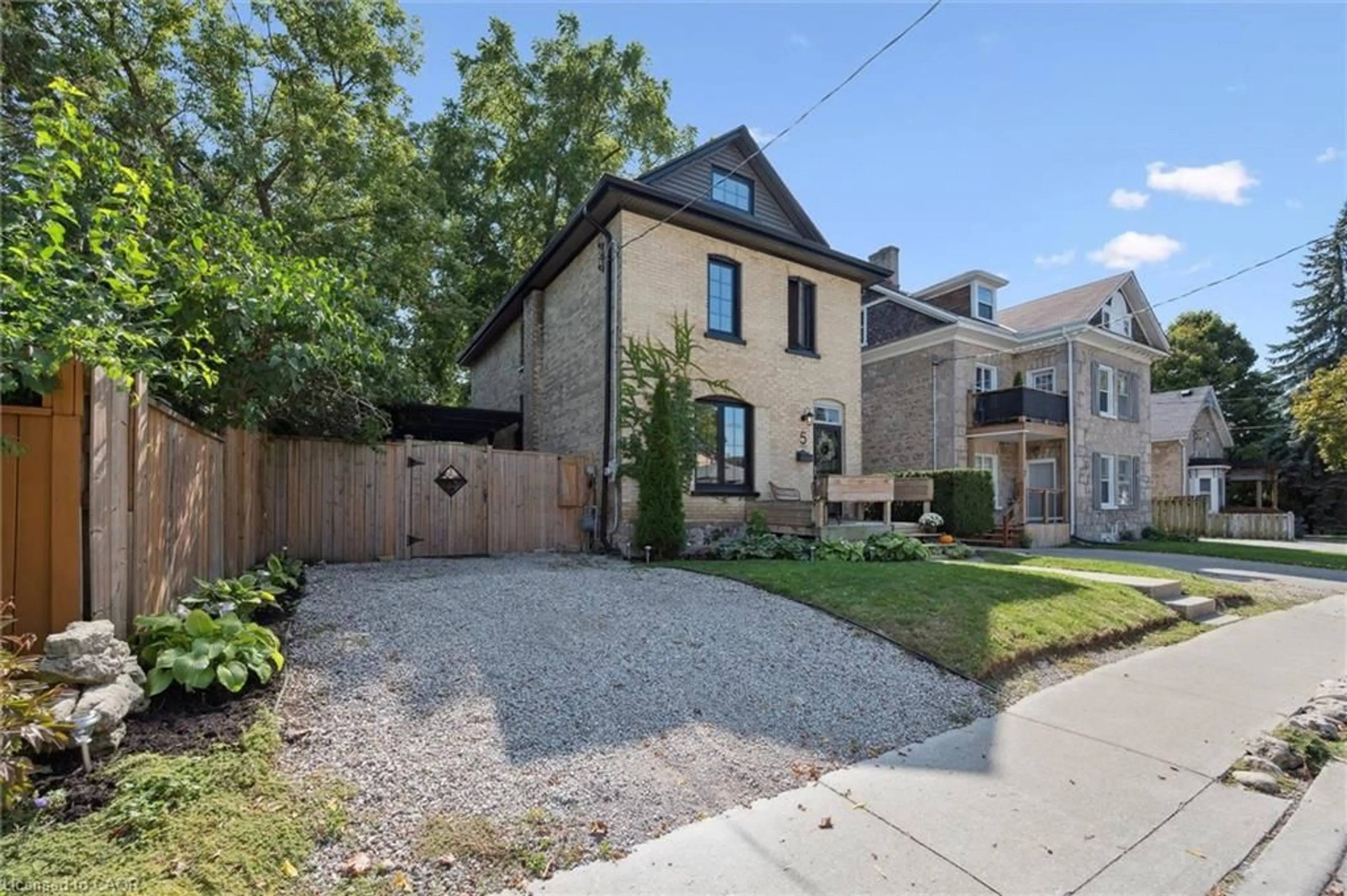 Home with brick exterior material, street for 5 Crombie St, Cambridge Ontario N1S 1Y3