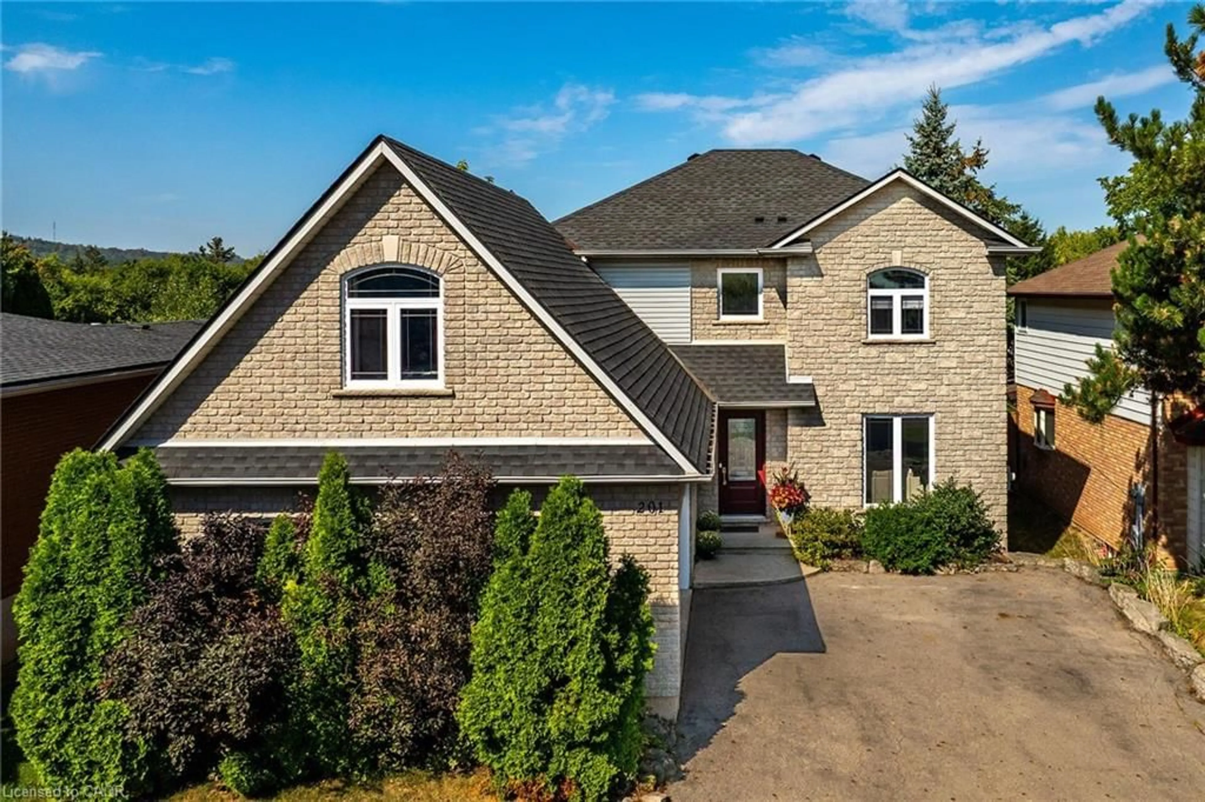 Home with brick exterior material, street for 201 Jones Rd, Stoney Creek Ontario L8E 5J4