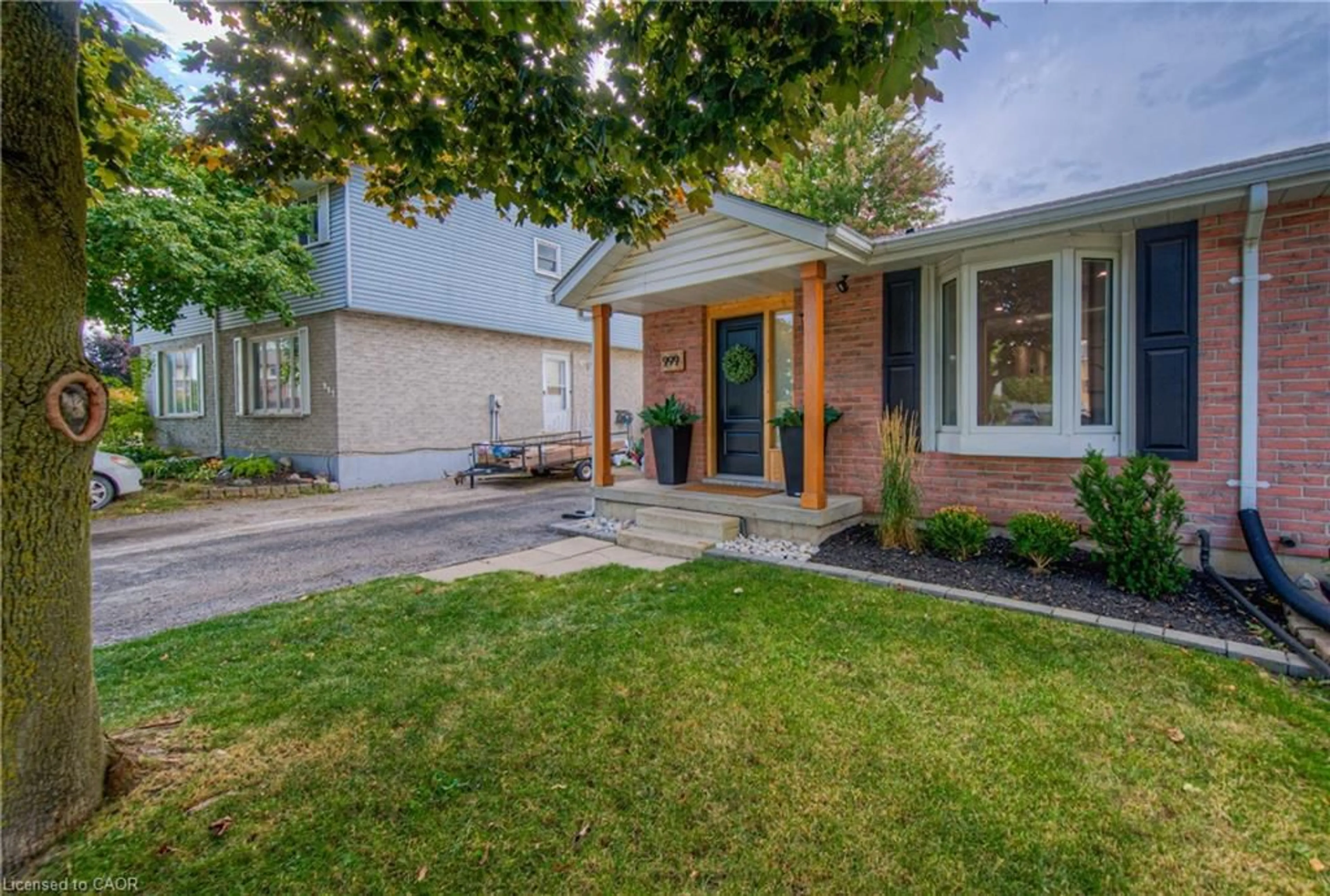 Home with brick exterior material, street for 999 Cree Ave, Woodstock Ontario N4T 1E7
