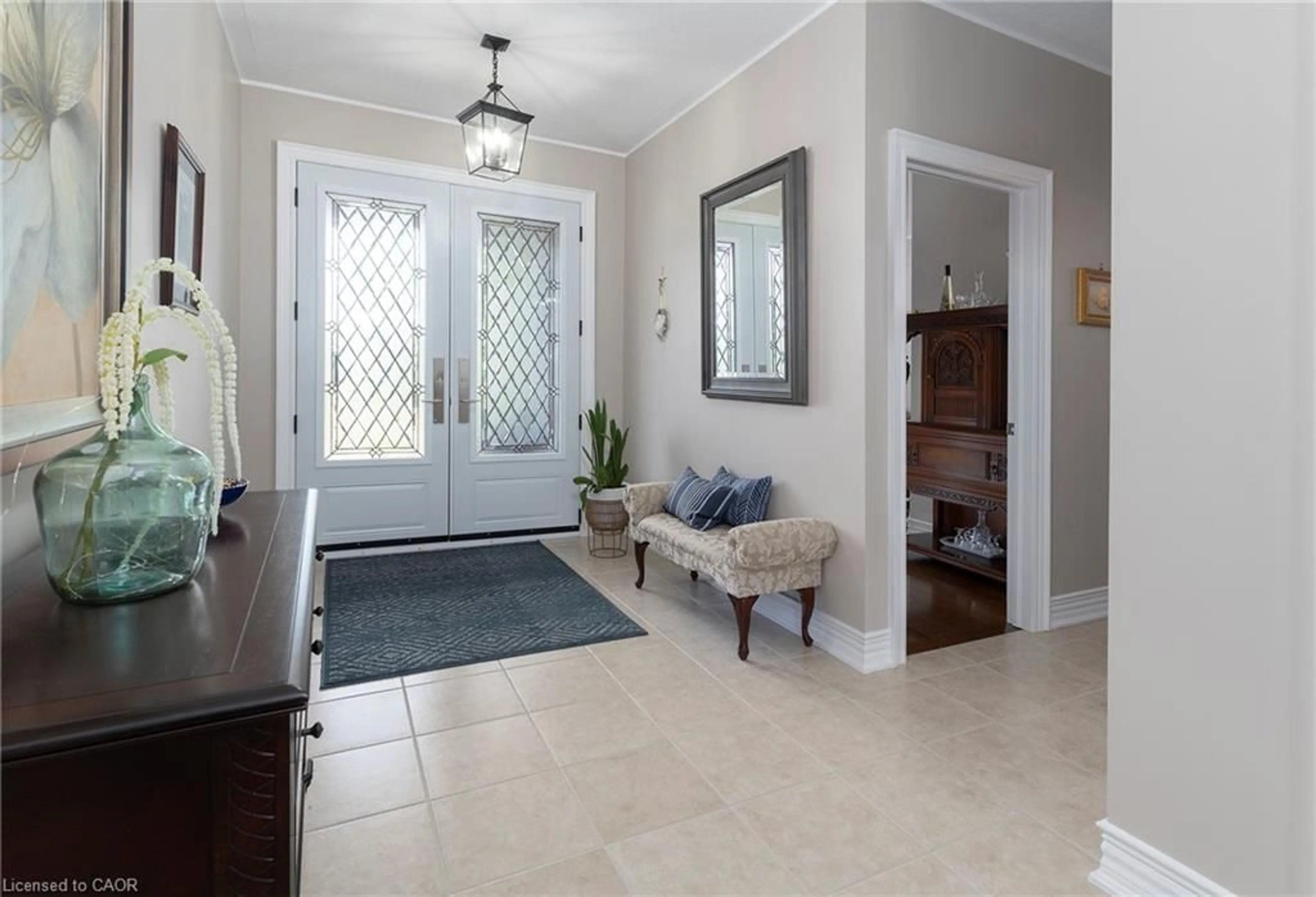 Indoor entryway for 93 Aberfoyle Mill Cres, Guelph Ontario N1H 6H9