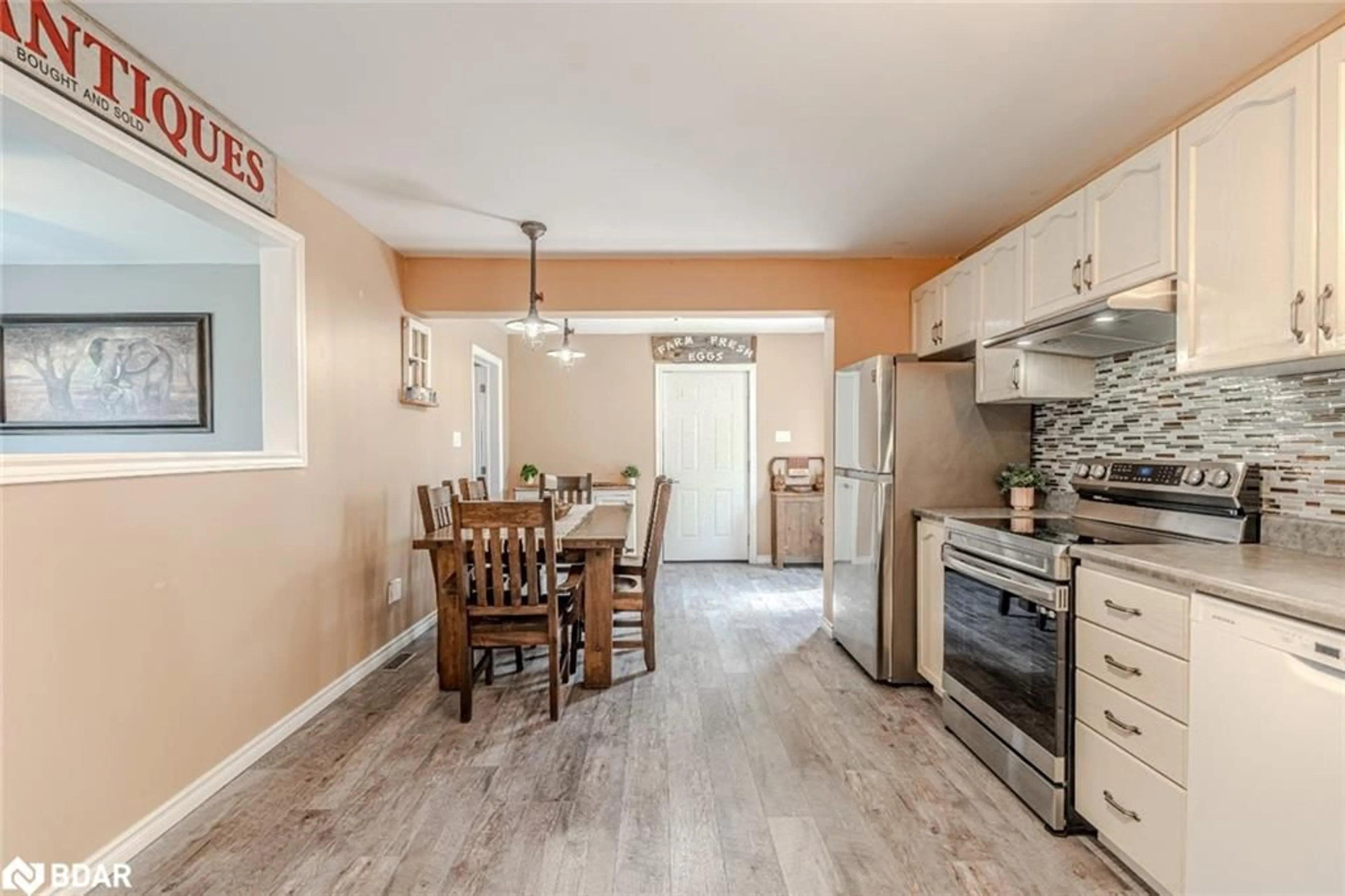 Unknown for 840 Fairbank Ave, Georgina Ontario L0E 1S0