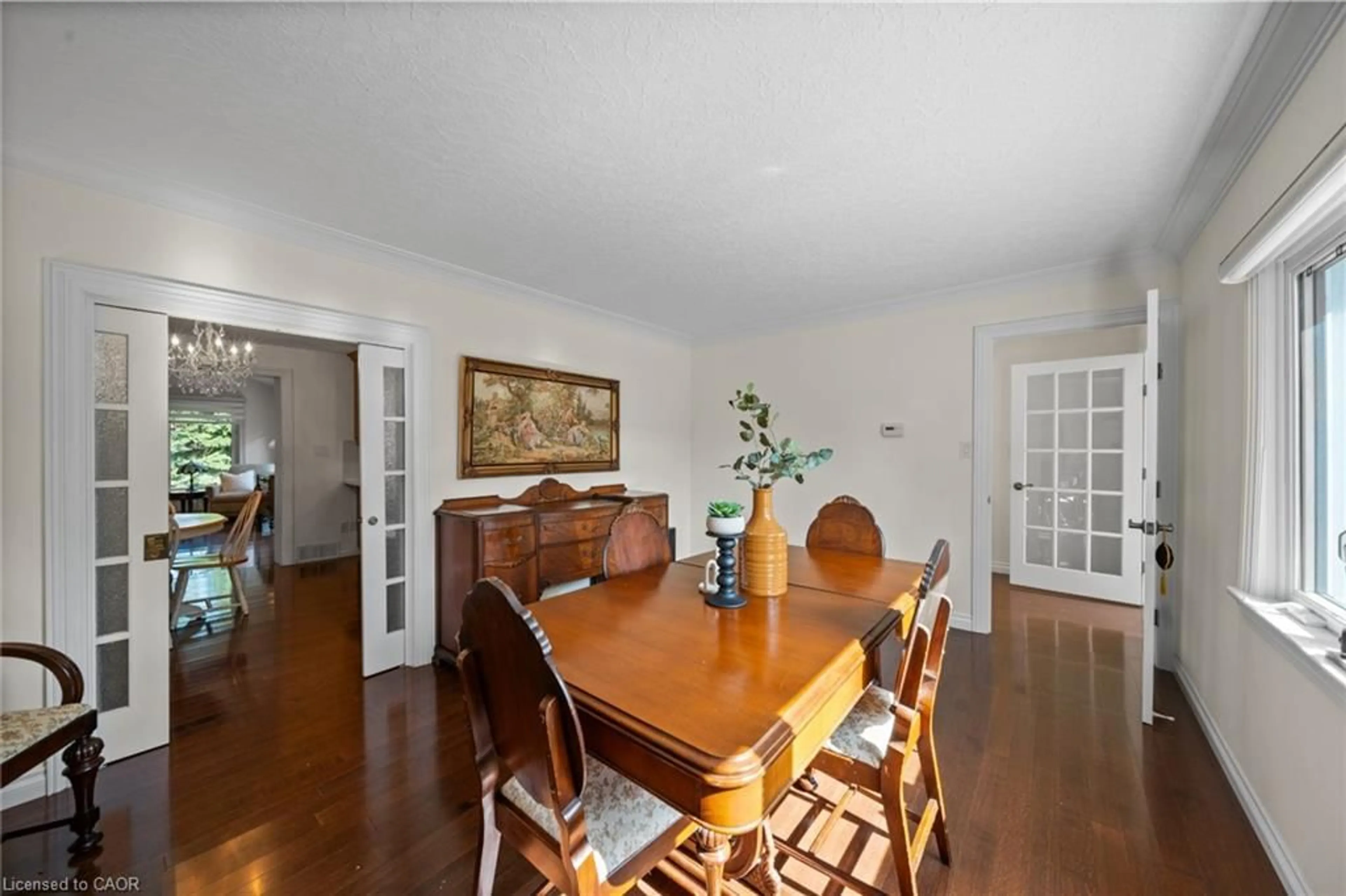Dining room, wood/laminate floor for 7 Joymar Dr, Mississauga Ontario L5M 1E8