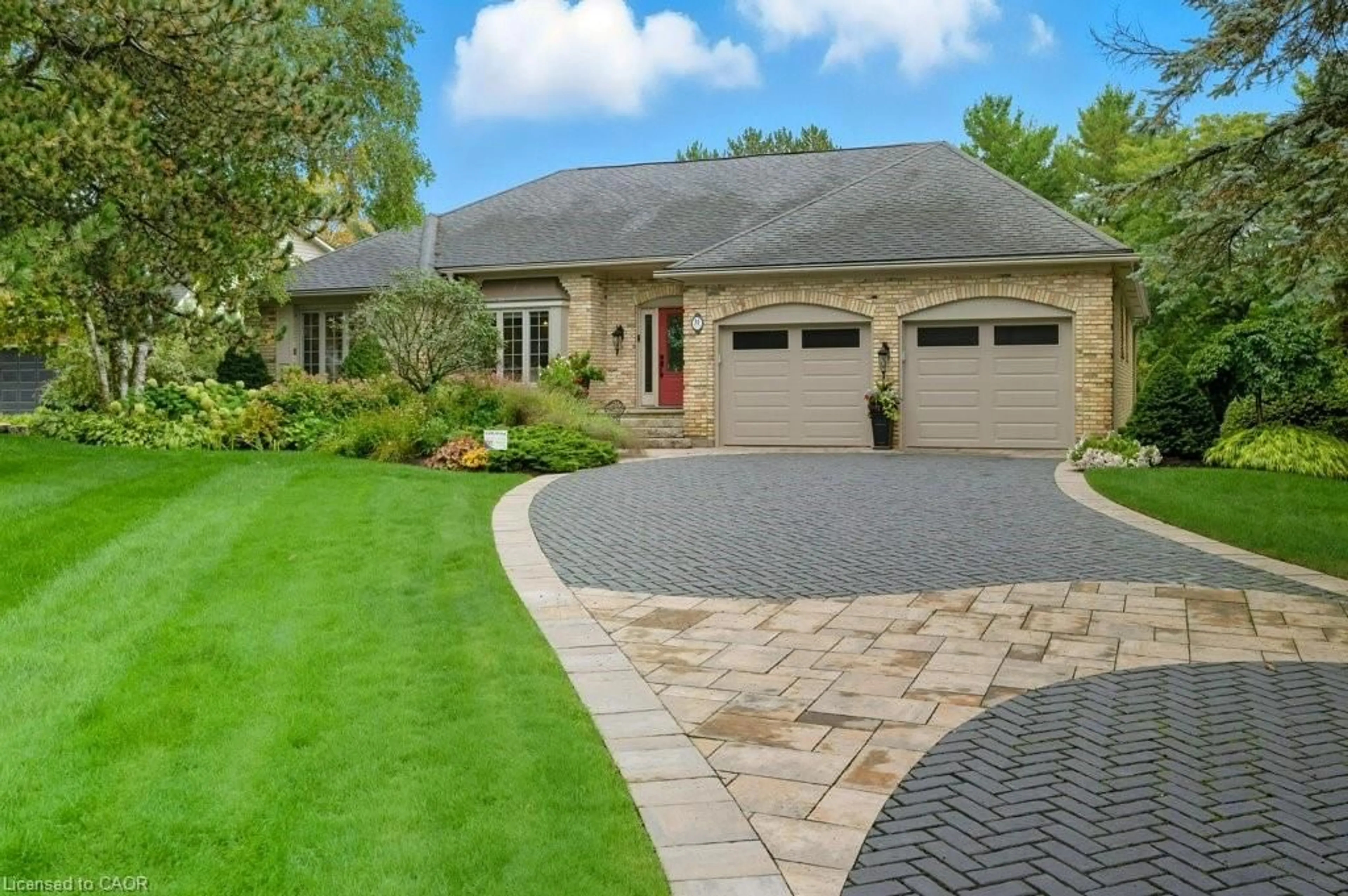 Home with brick exterior material, street for 31 Acredale Dr, Carlisle Ontario L0R 1H2