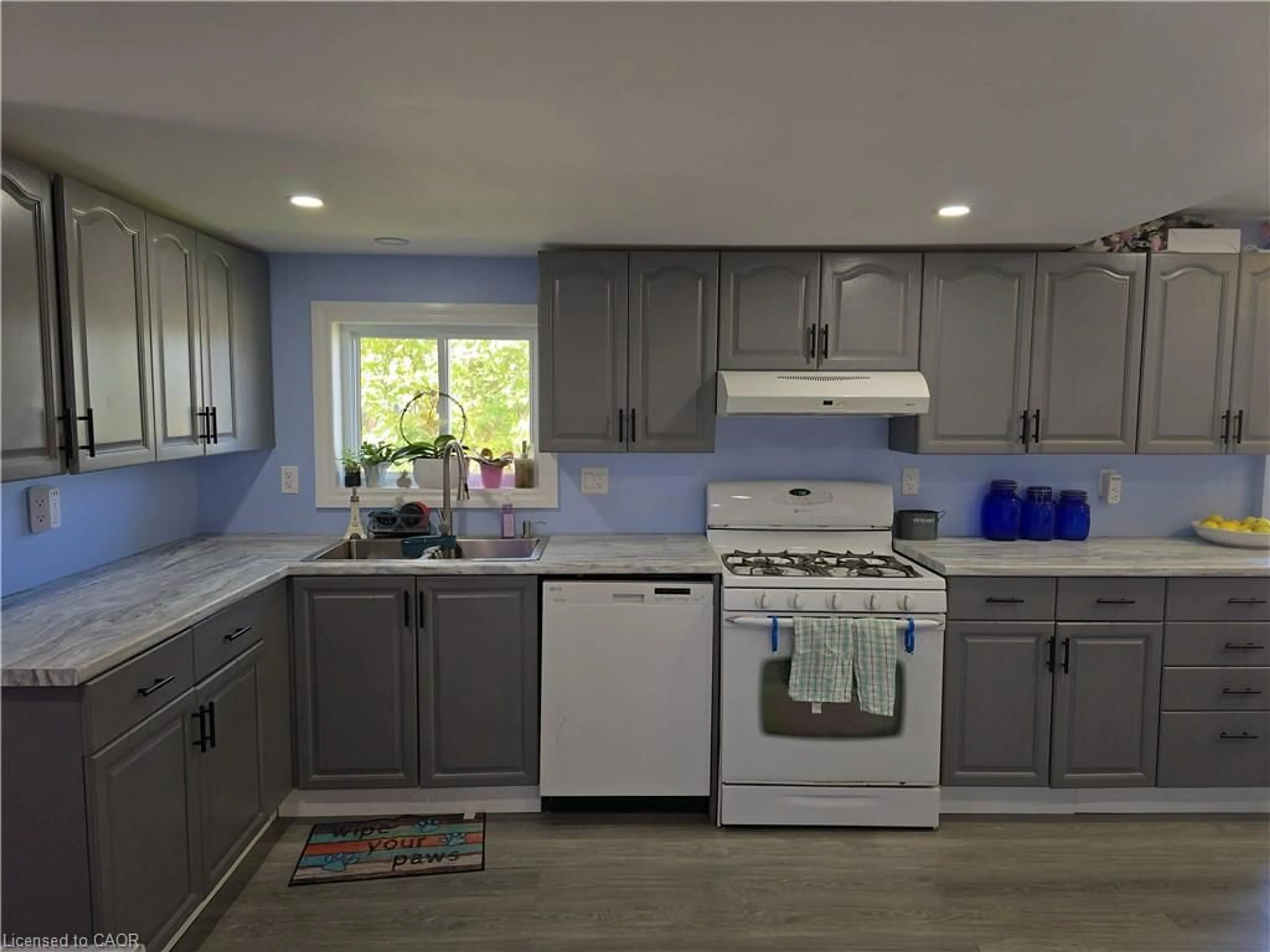 Open concept kitchen, unknown for 450 Tremaine Ave #15, Listowel Ontario N4W 3G9