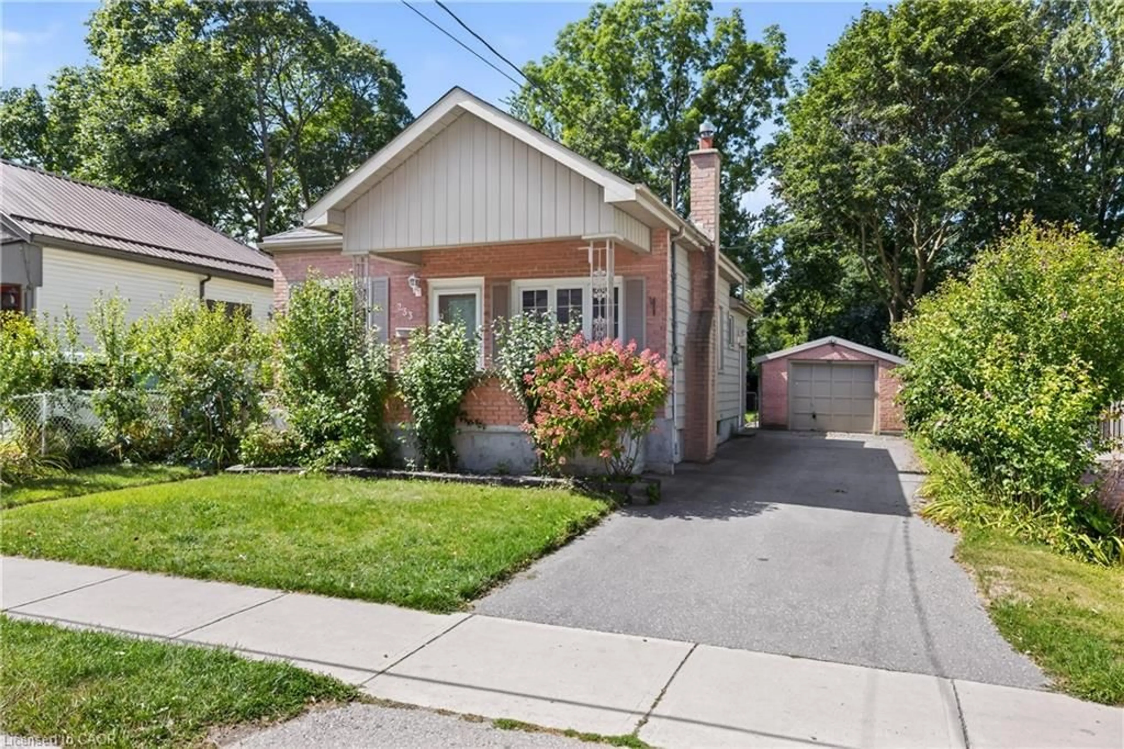 Home with brick exterior material, street for 233 High St, London Ontario N6C 4K9