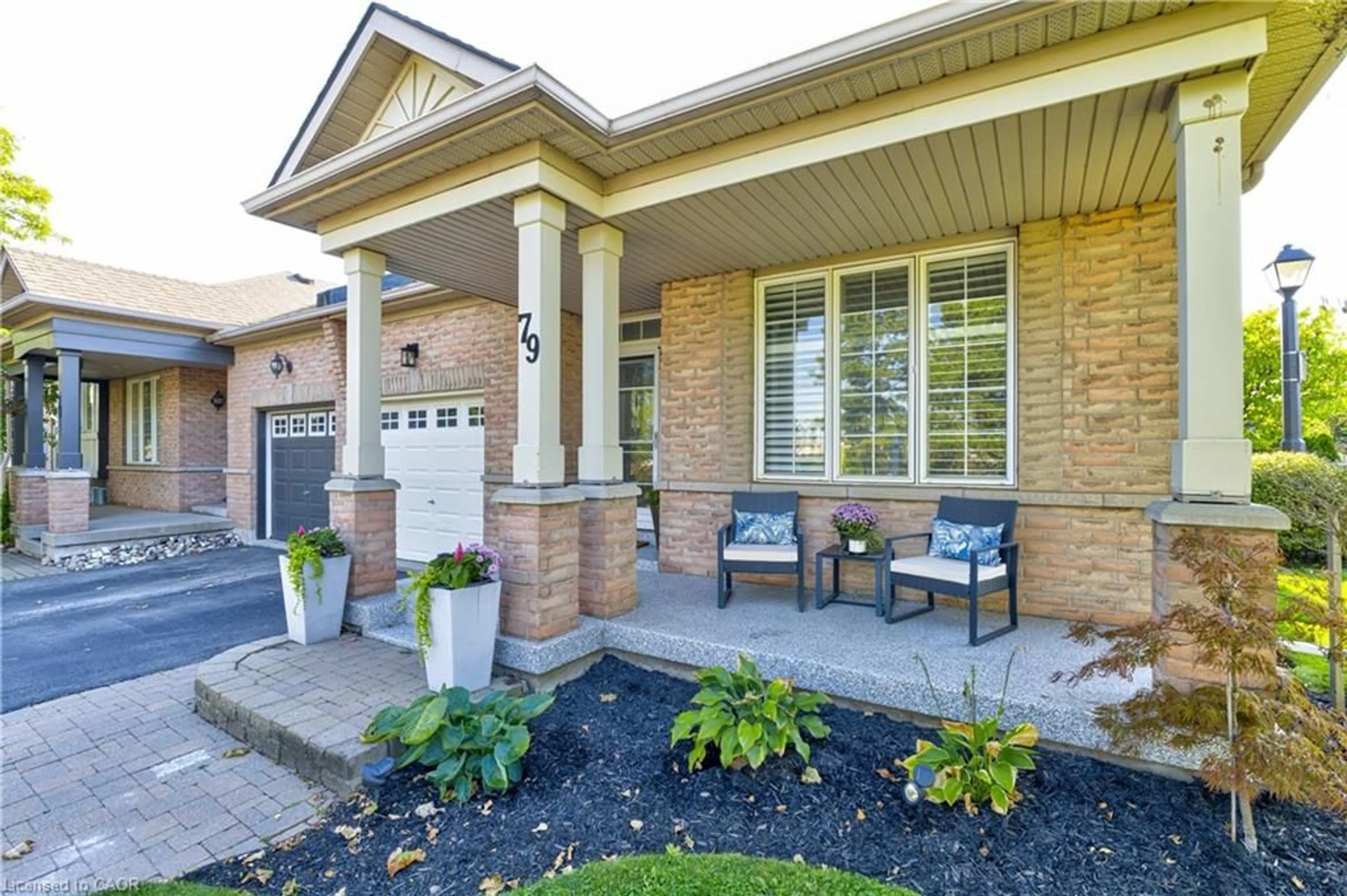 Home with brick exterior material, street for 2243 Turnberry Rd #79, Burlington Ontario L7M 4Y5