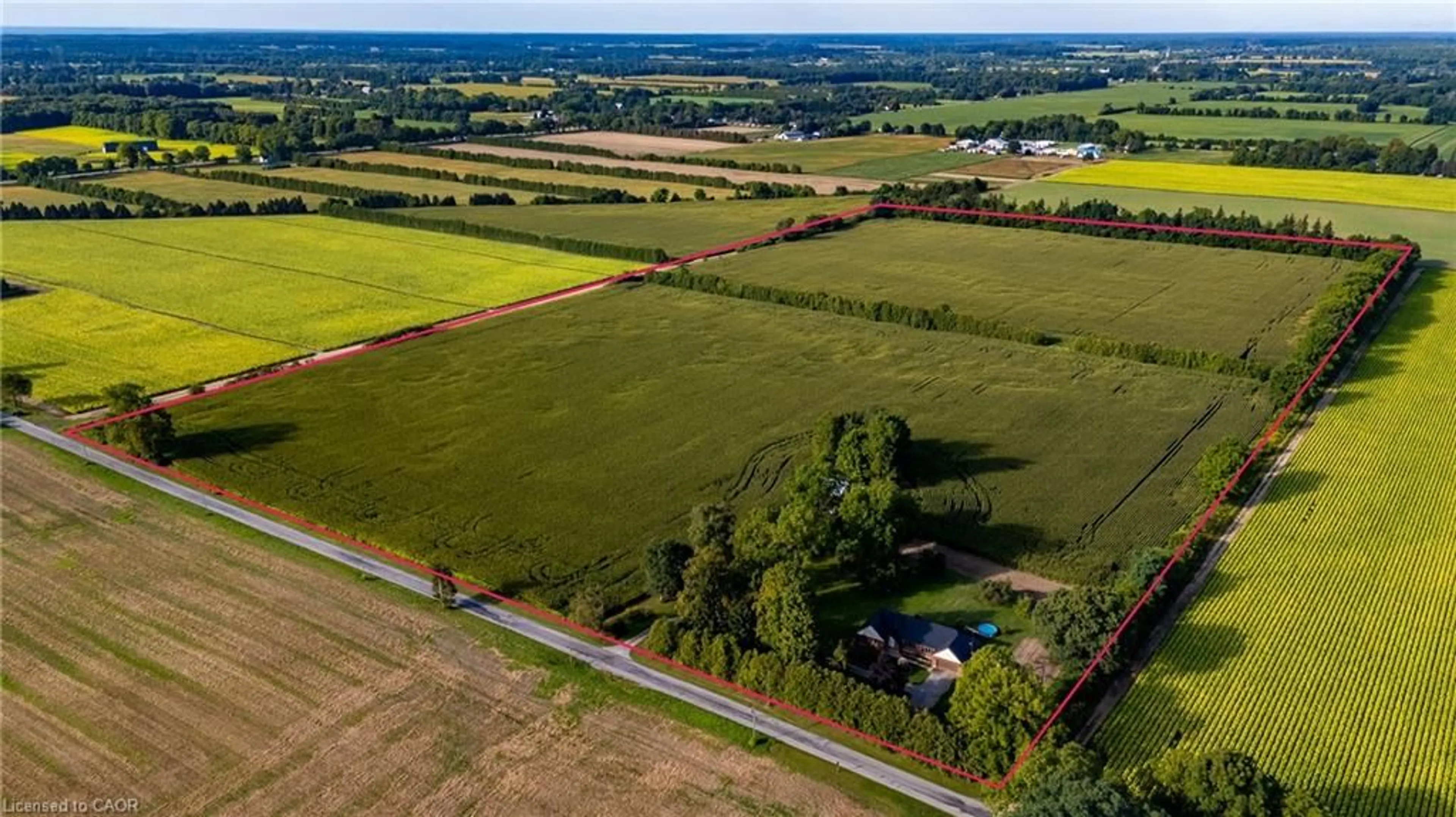 A pic from outside/outdoor area/front of a property/back of a property/a pic from drone, unknown for 54 Ryerse Rd, Simcoe Ontario N3Y 4K2