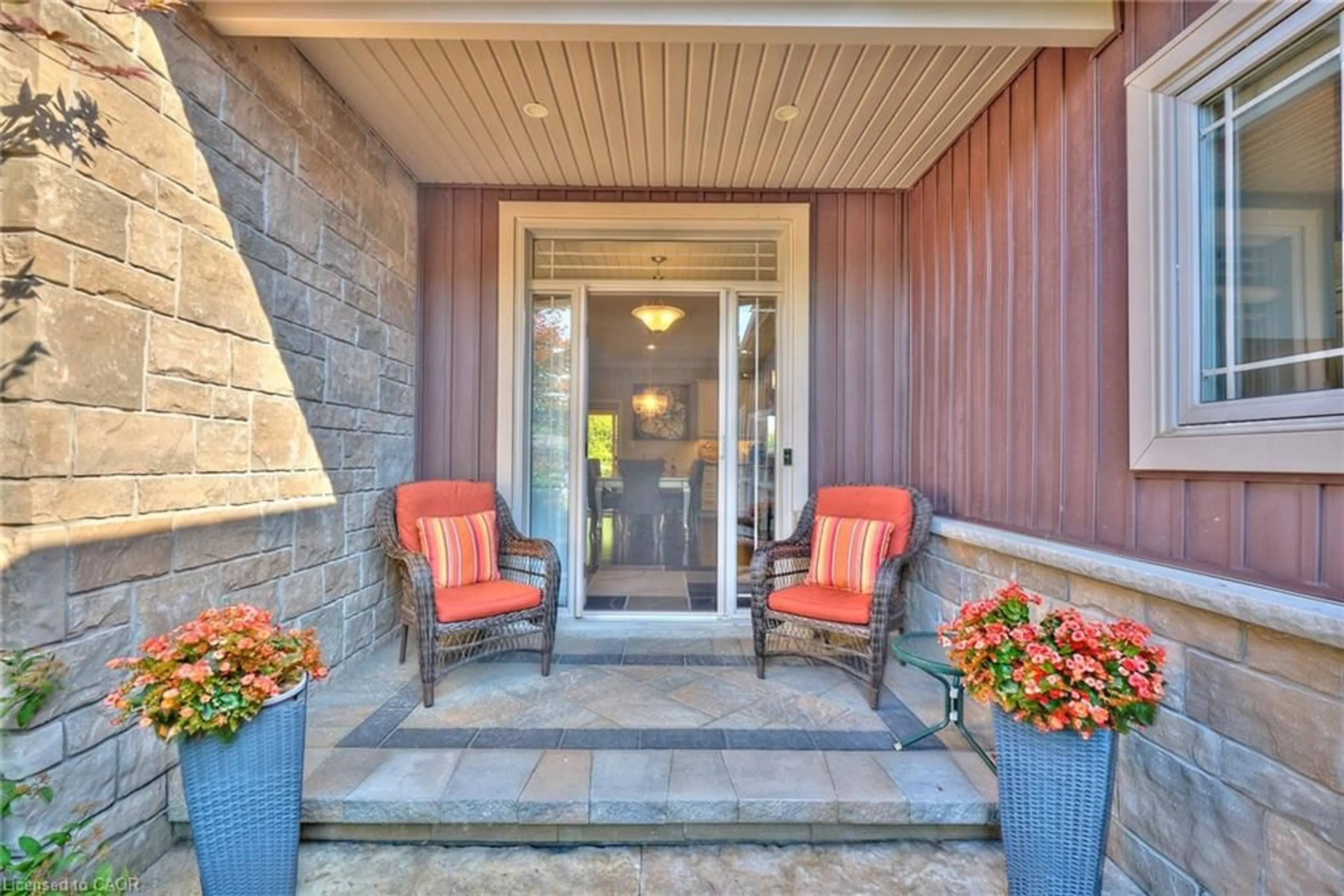Indoor entryway for 49 Postma Dr, Dunnville Ontario N1A 0B2