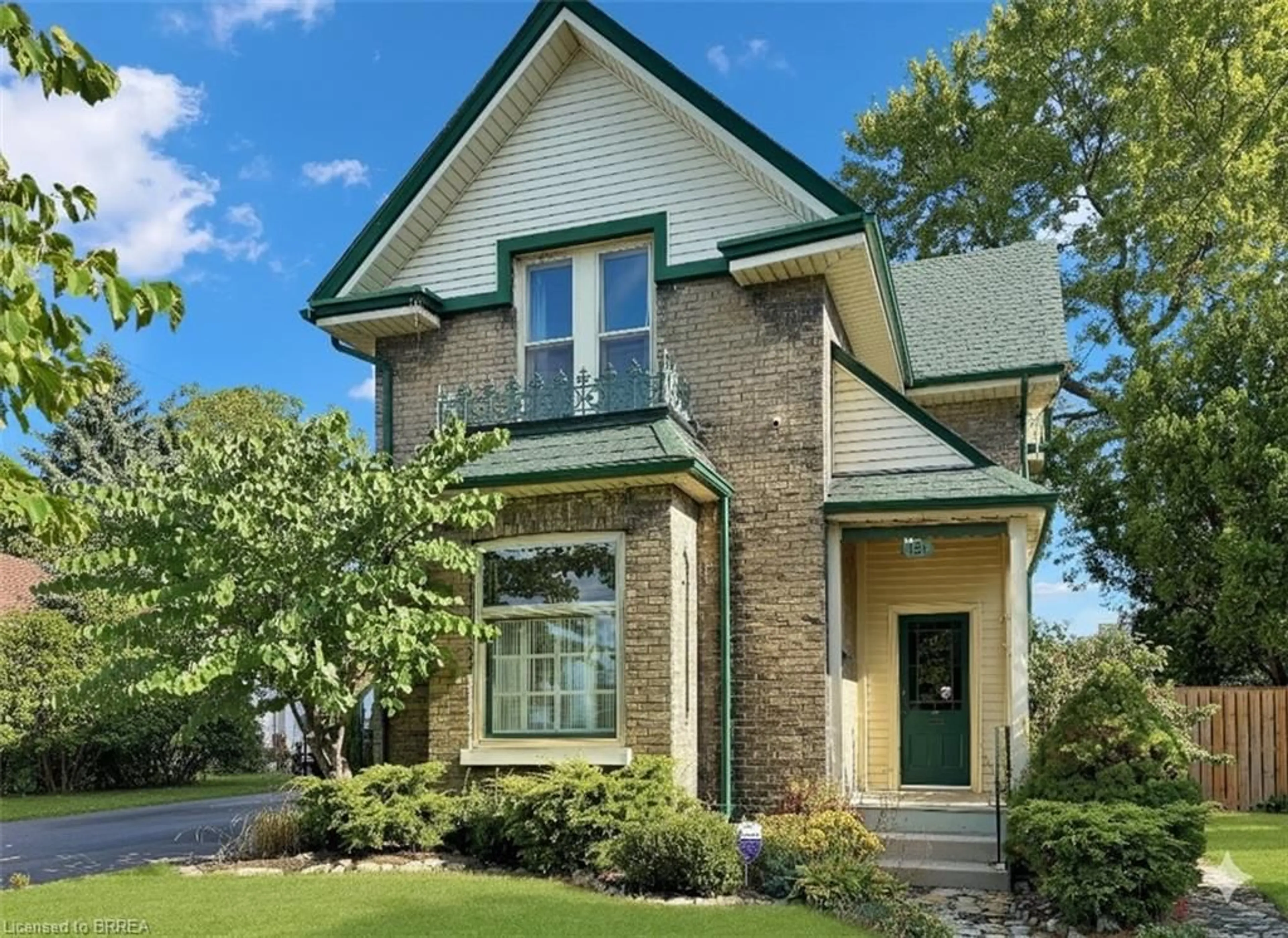 Home with brick exterior material, street for 131 Terrace Hill St, Brantford Ontario N3R 1G5