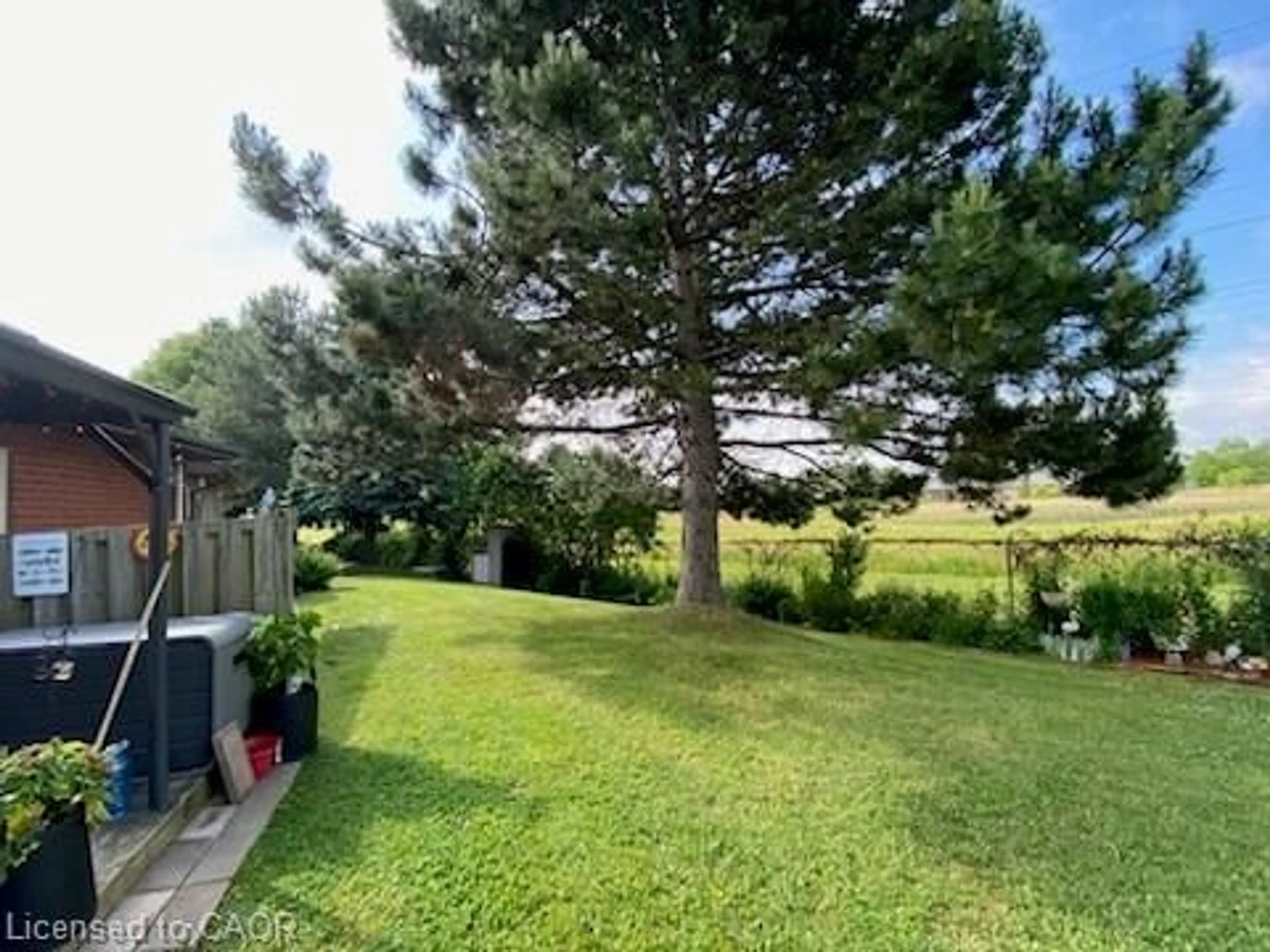 A pic from outside/outdoor area/front of a property/back of a property/a pic from drone, forest/trees view for 41 Sister Kern Terr, Hamilton Ontario L9B 2M1