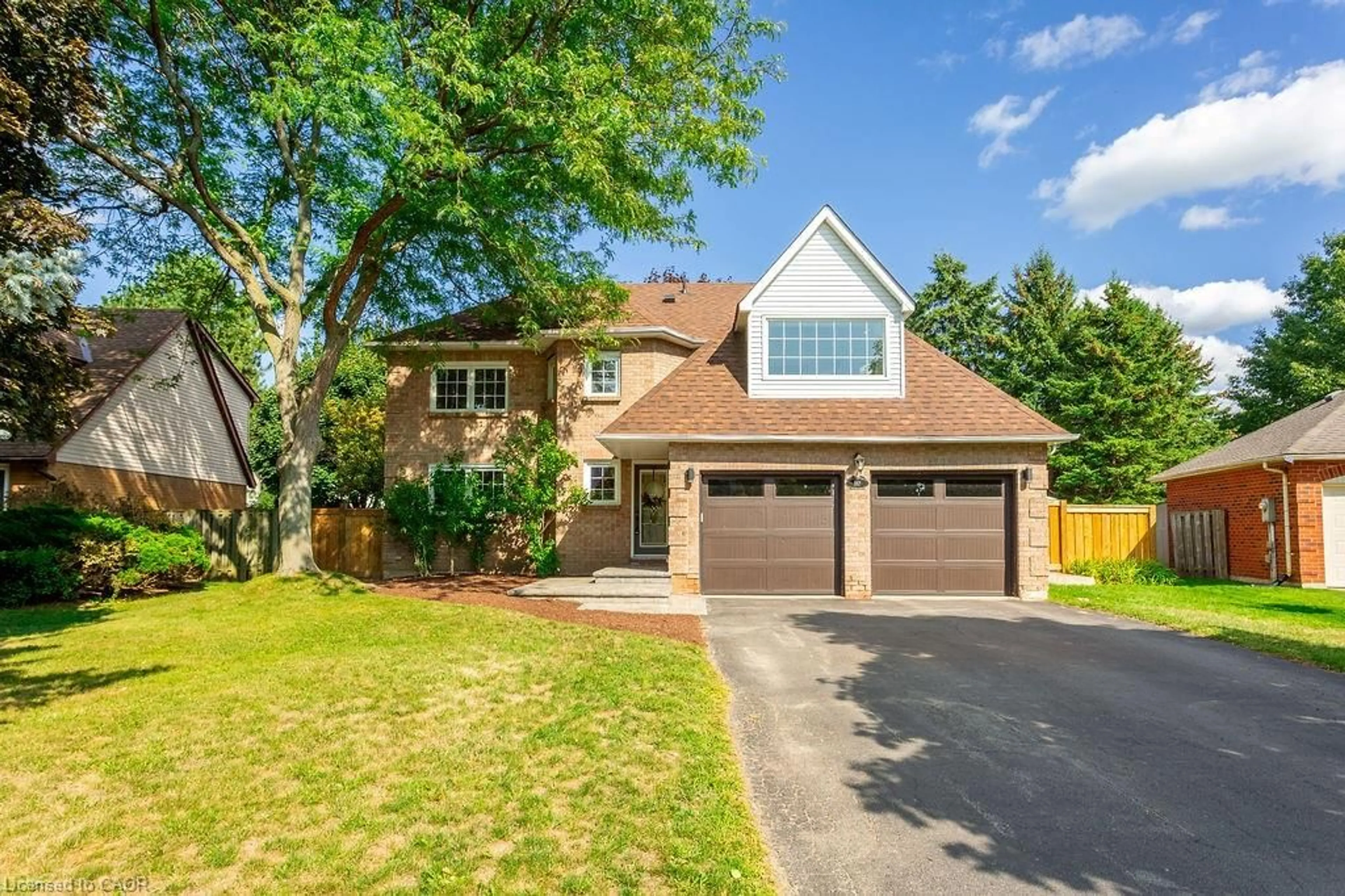 Home with brick exterior material, street for 387 Melanie Cres, Hamilton Ontario L9G 4B1