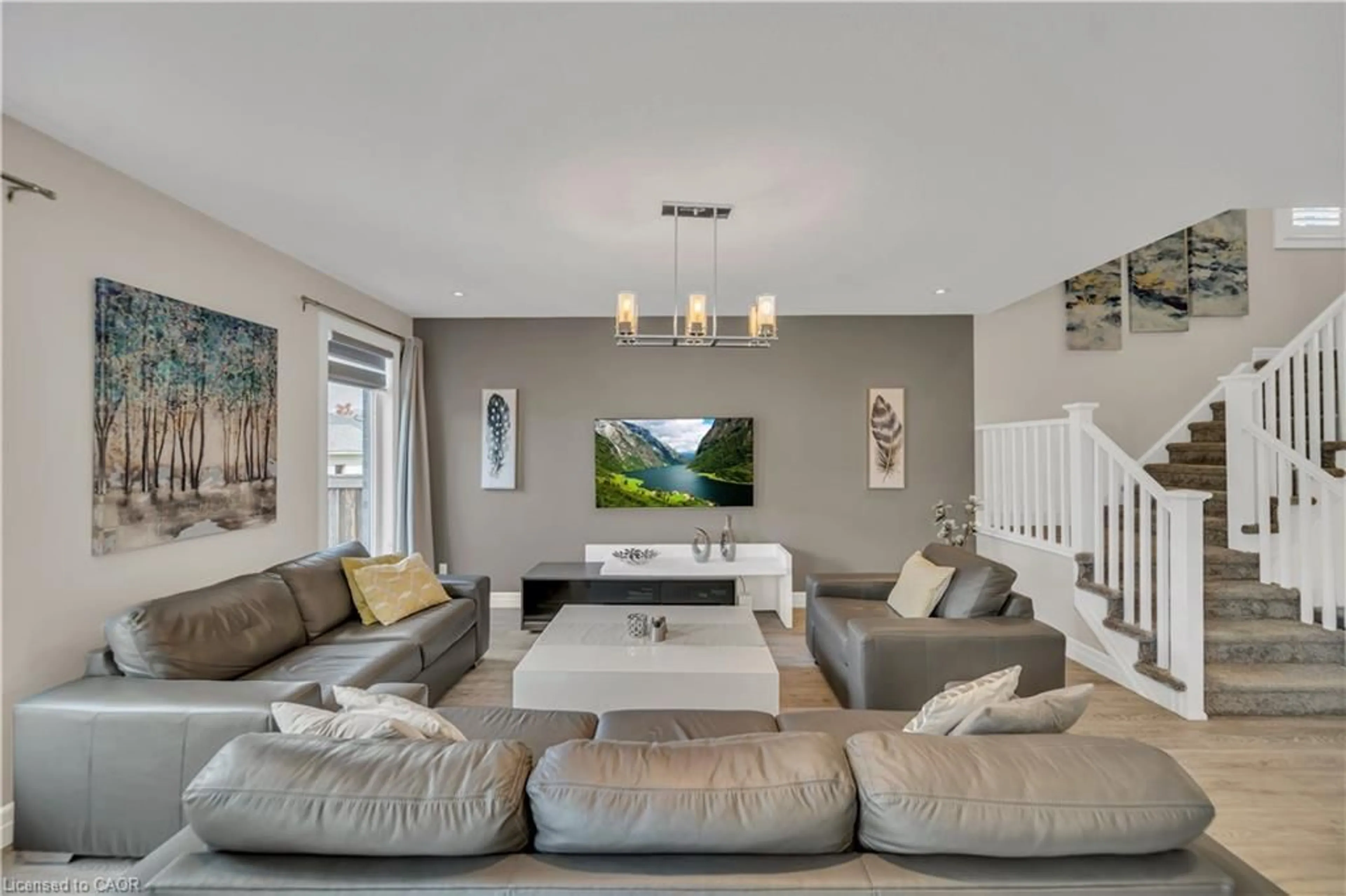 Living room with furniture, unknown for 536 Landgren Crt, Kitchener Ontario N2A 4J7