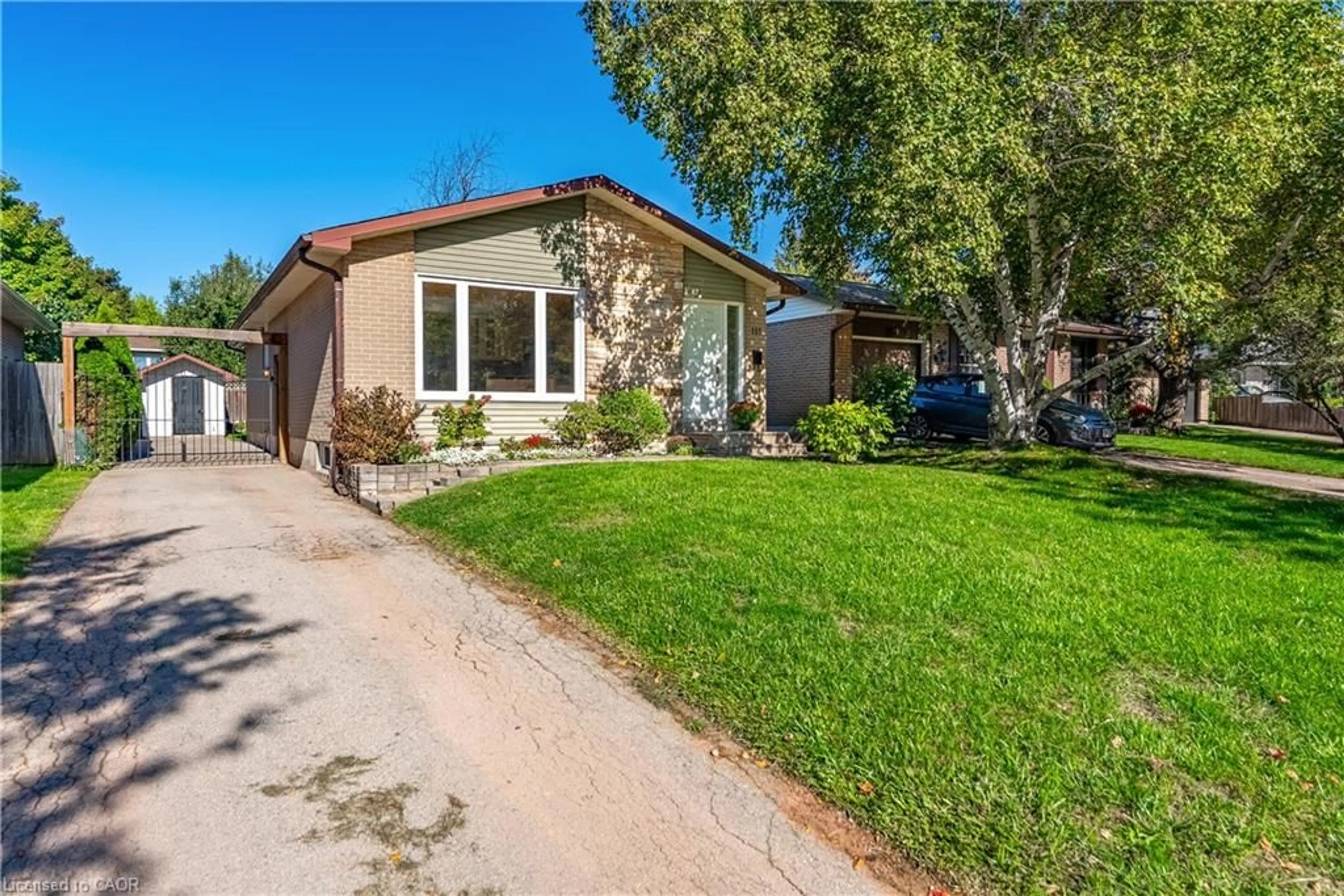 Unknown for 111 Oakdale Dr, Oakville Ontario L6H 1J4