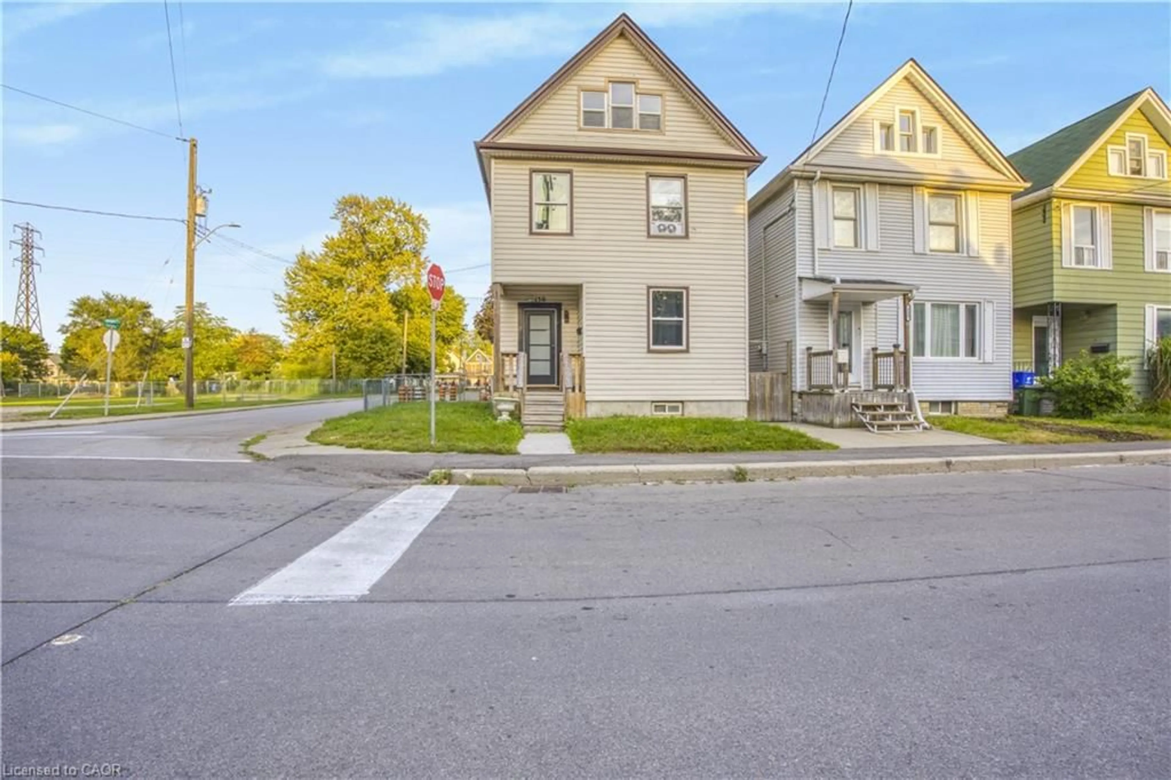 Unknown for 130 Stirton St, Hamilton Ontario L8L 6G2