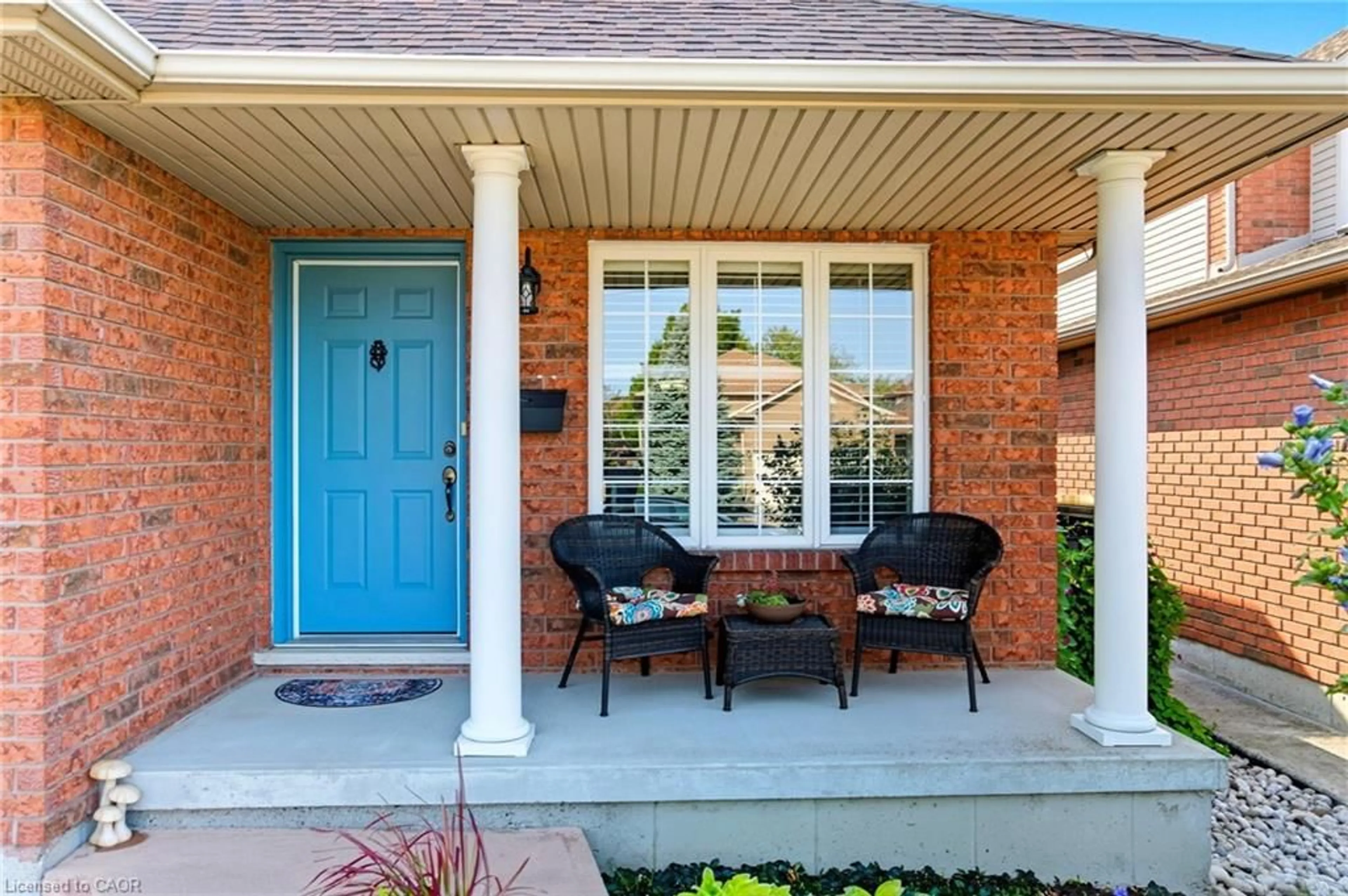 Home with brick exterior material, street for 20 Diamond Crt, Hamilton Ontario L9C 7V5