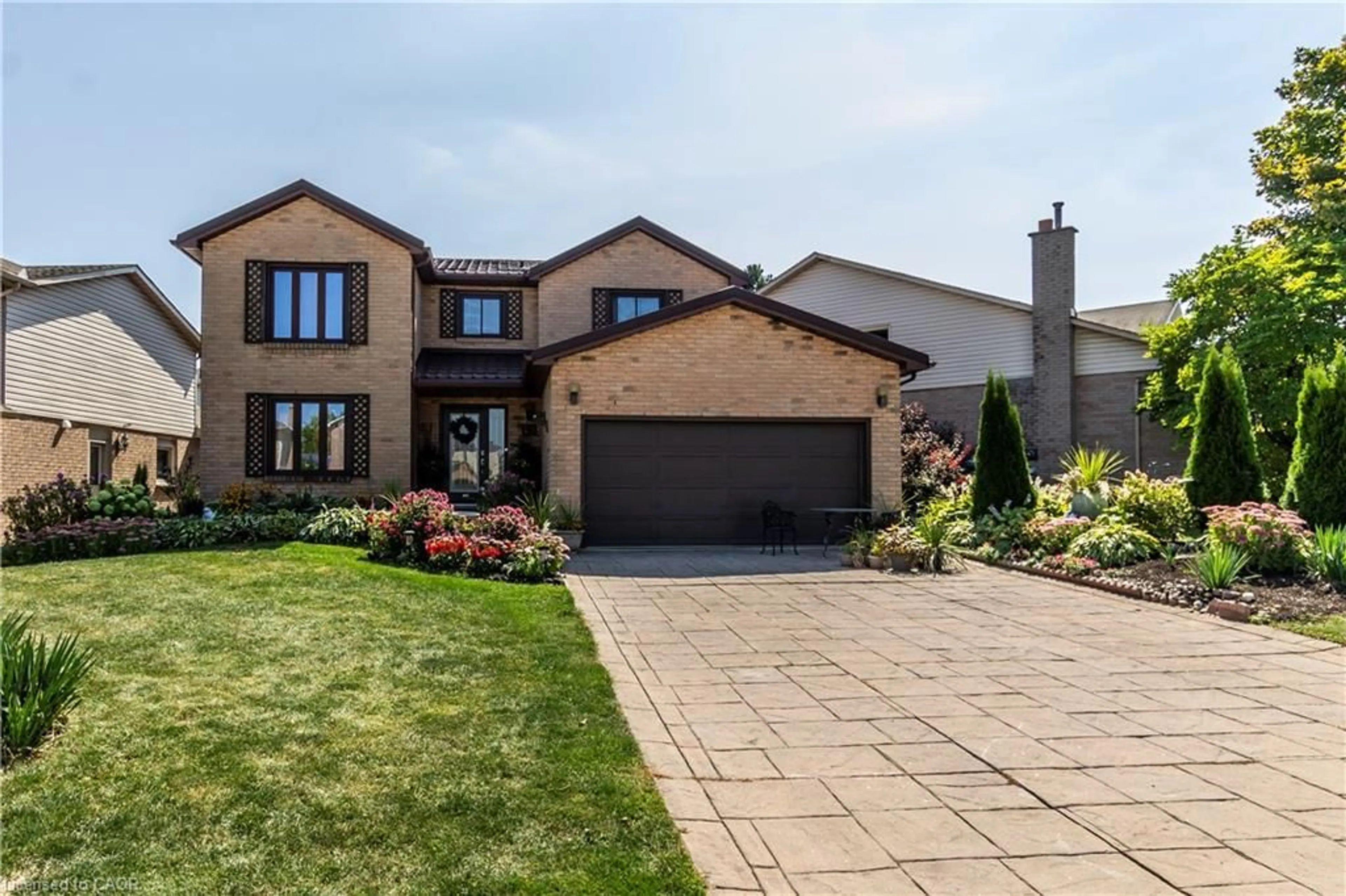 Home with brick exterior material, street for 15 Bourbon Crt, Hamilton Ontario L9B 2E9