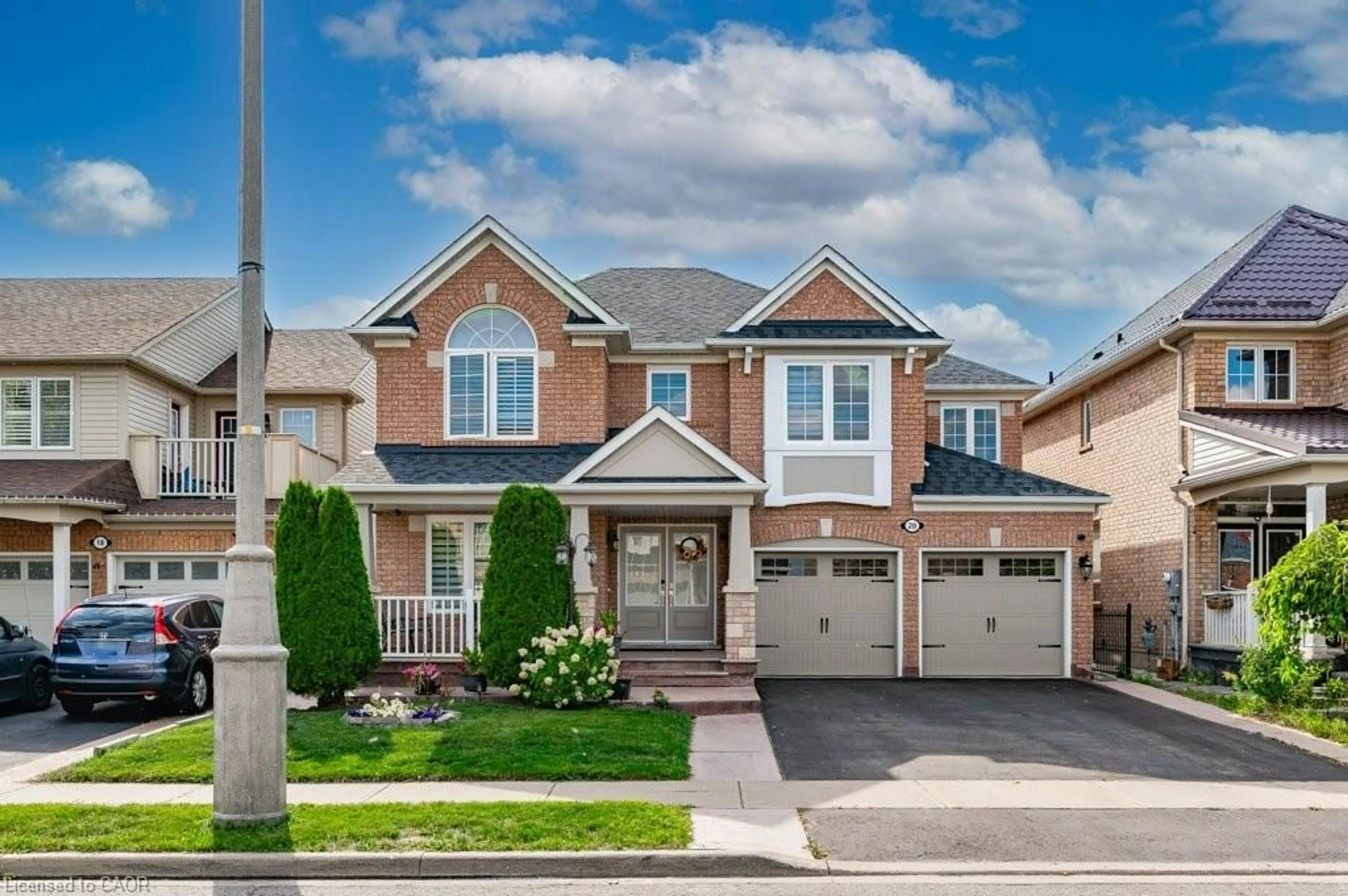 Home with brick exterior material, street for 20 Bonavista Dr, Brampton Ontario L6X 0N2