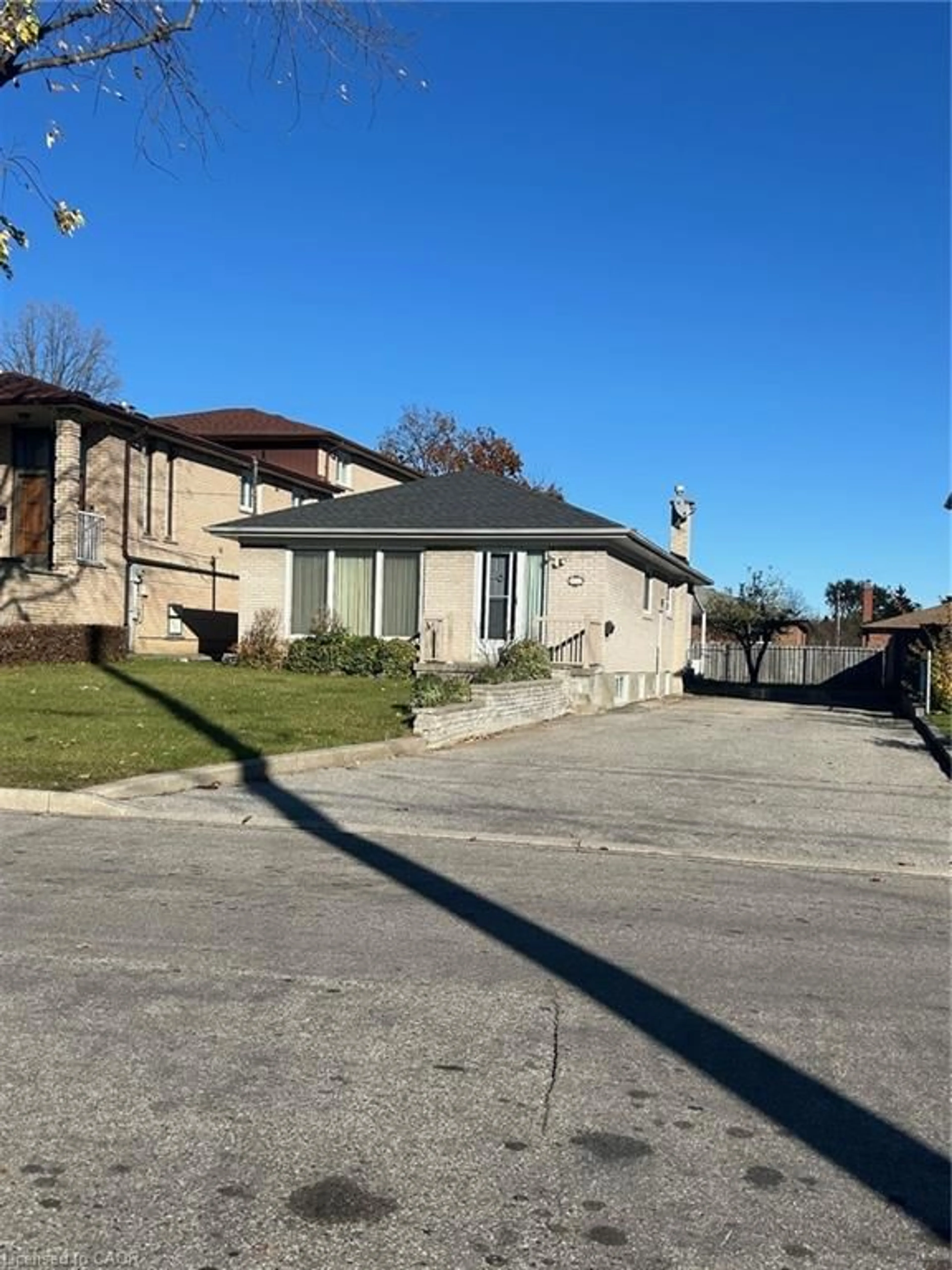 A pic from outside/outdoor area/front of a property/back of a property/a pic from drone, street for 57 Apted Ave, North York Ontario M9L 2P2