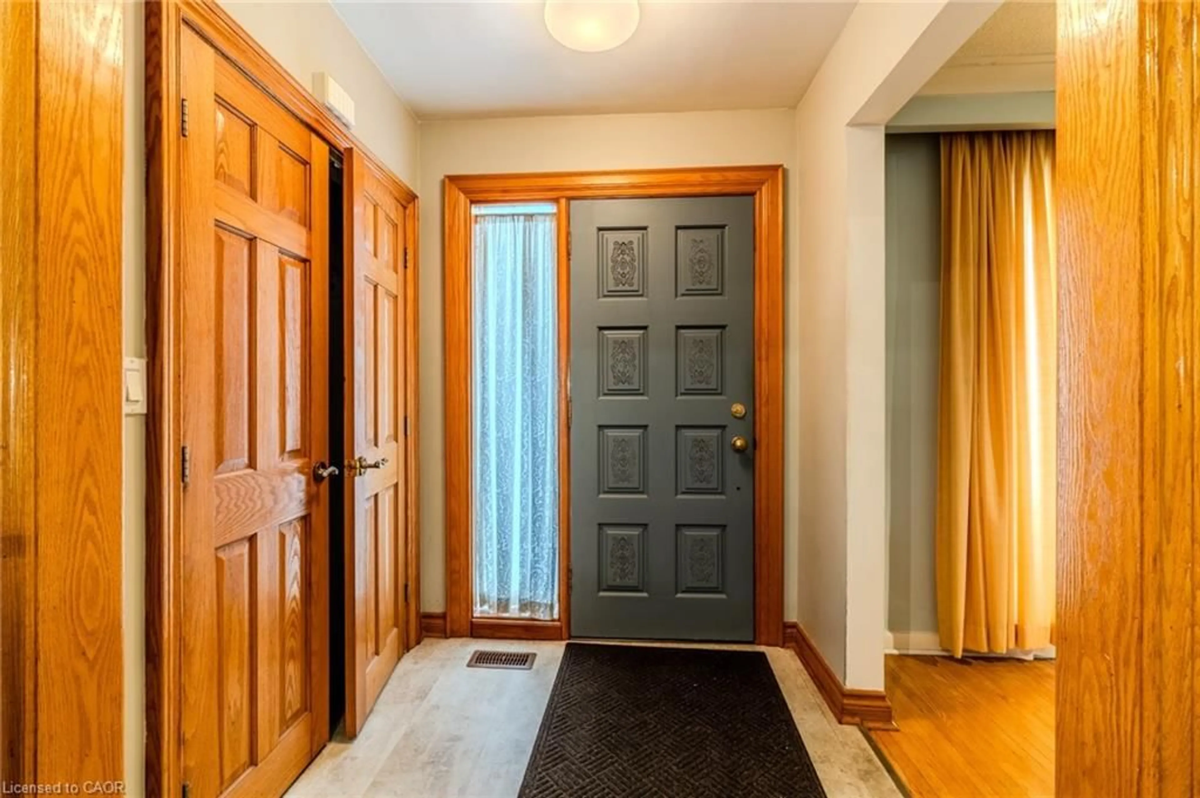 Indoor entryway for 57 Apted Ave, North York Ontario M9L 2P2