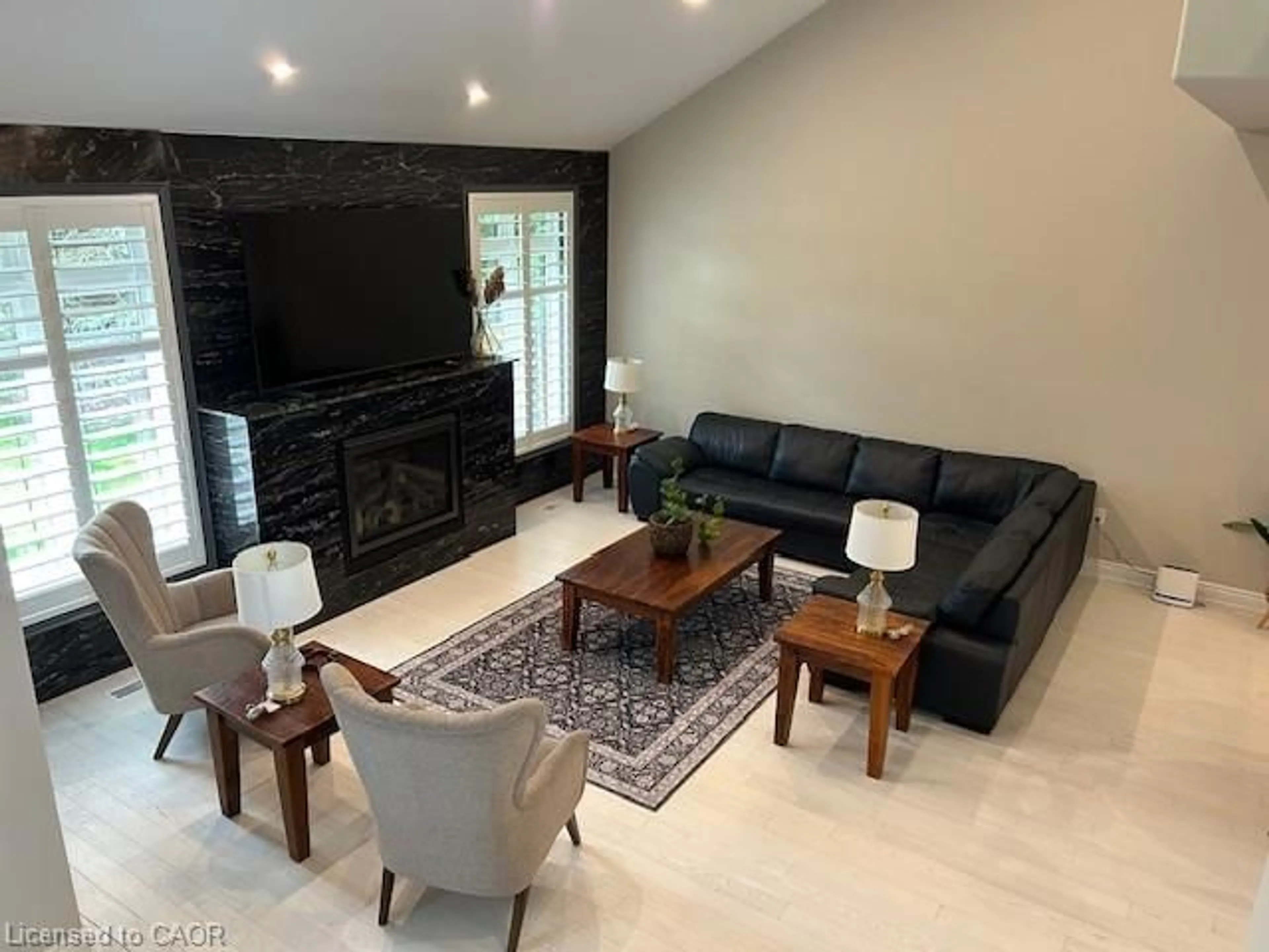 Living room with furniture, unknown for 153 Blair Lane, Ancaster Ontario L9G 1B8