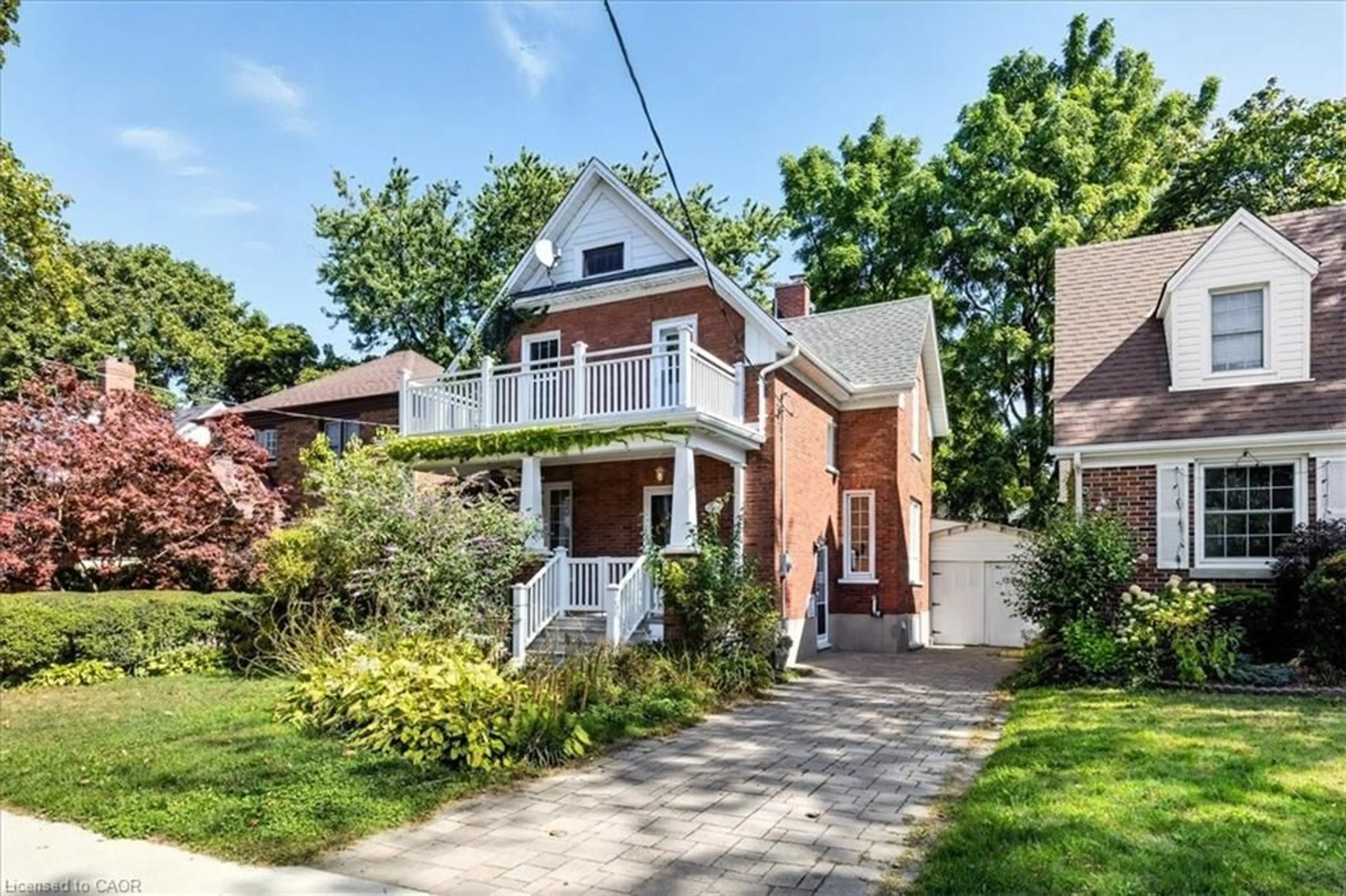 Home with brick exterior material, street for 36 Earl St, Kitchener Ontario N2M 2V6