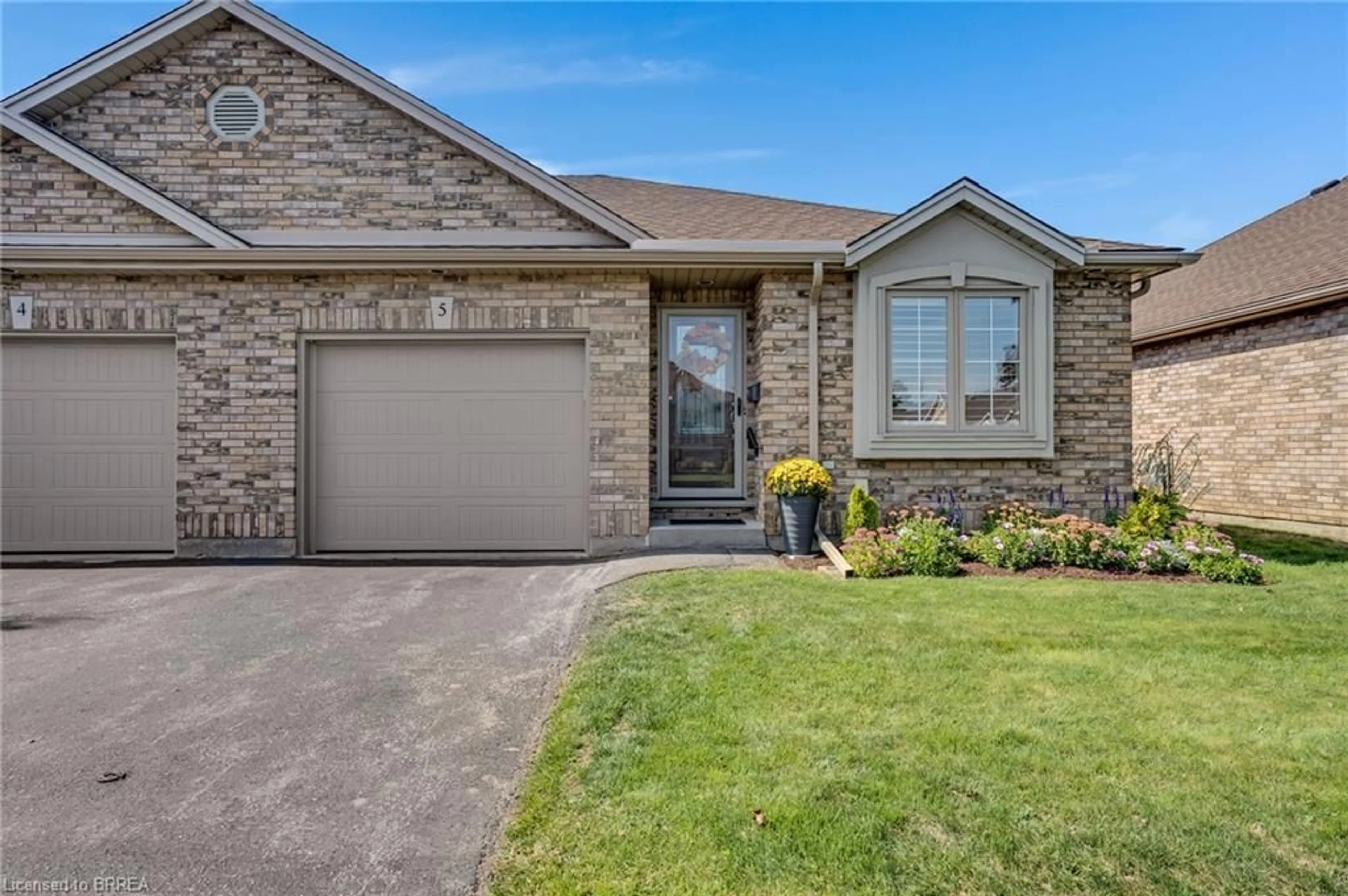 Home with brick exterior material, street for 110 Somerset Rd #5, Brantford Ontario N3R 5A8