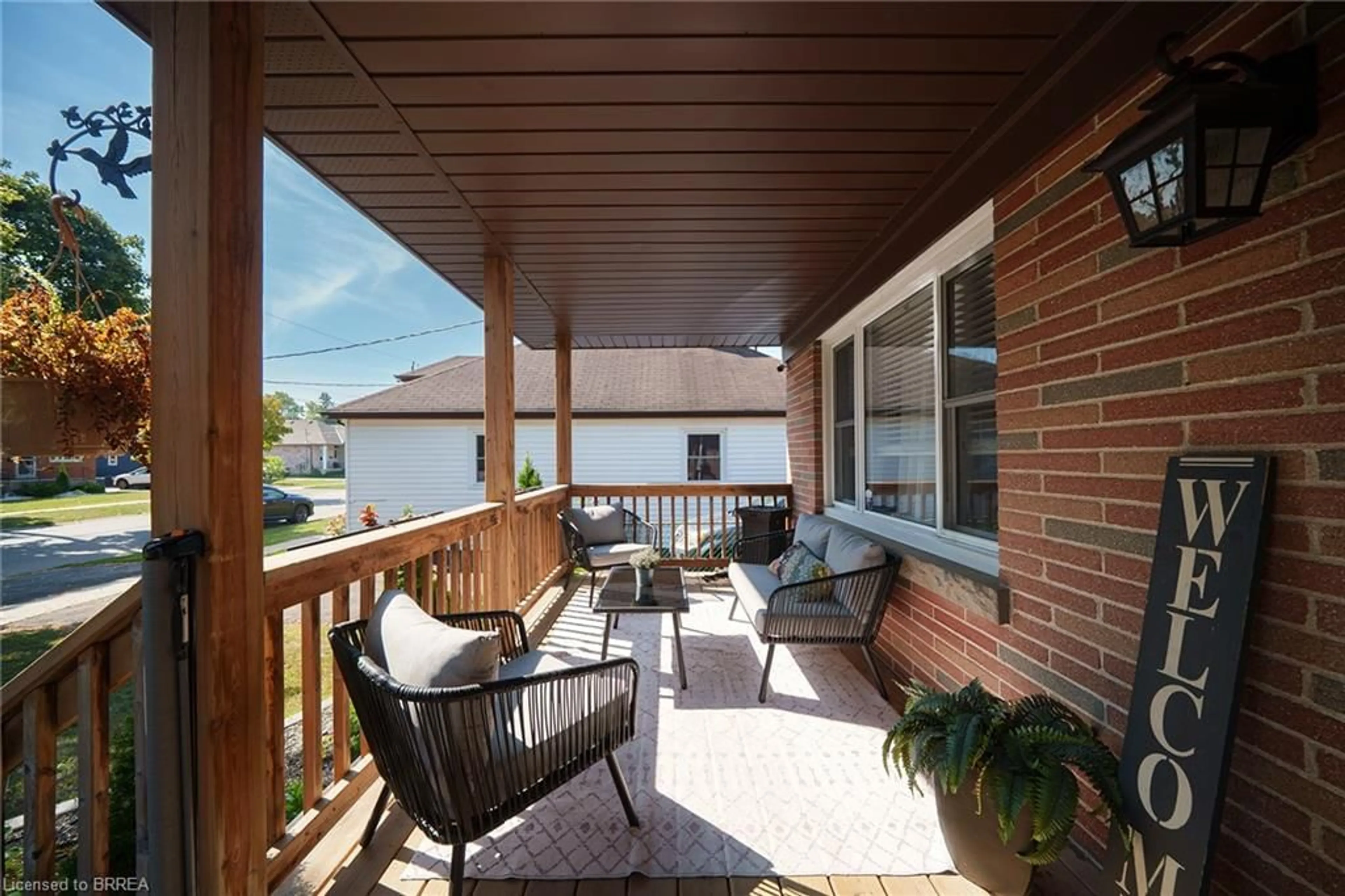 Patio, street for 54 Fulton St, Brantford Ontario N3R 4E7