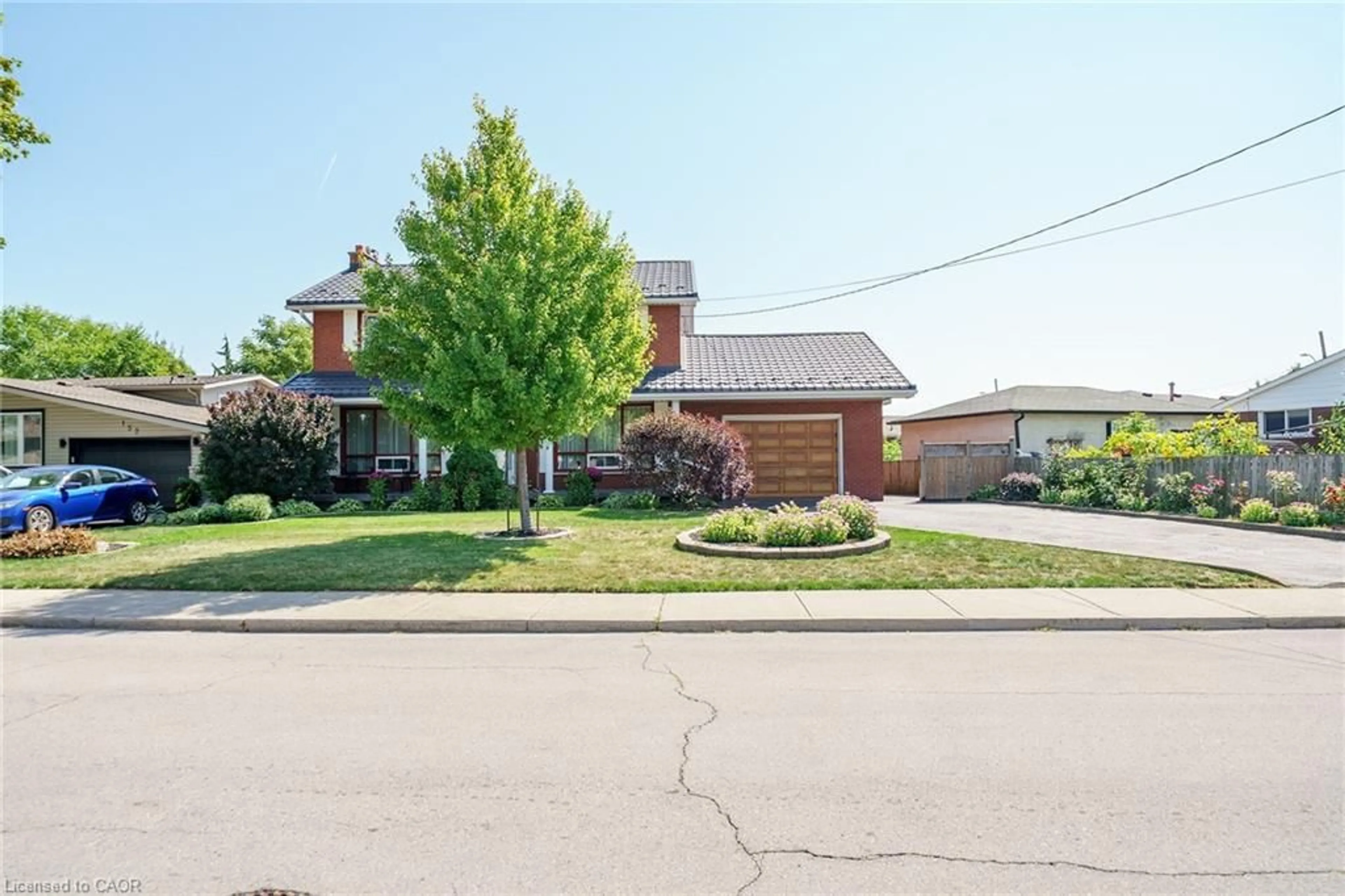 Home with brick exterior material, street for 146 Nugent Dr, Hamilton Ontario L8H 2N4