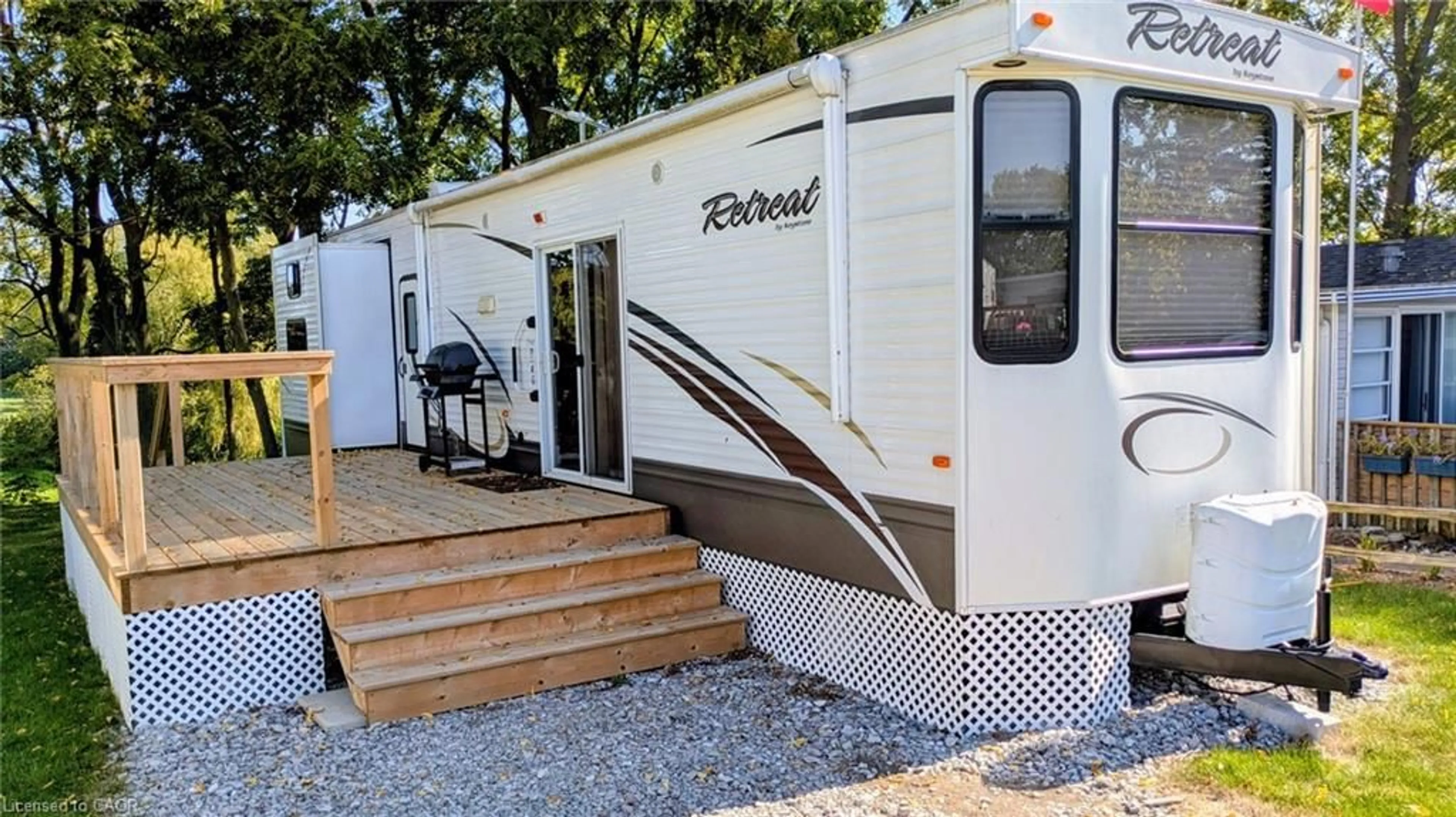 Patio, street for 60 Dedrick Rd, Port Rowan Ontario N0E 1M0