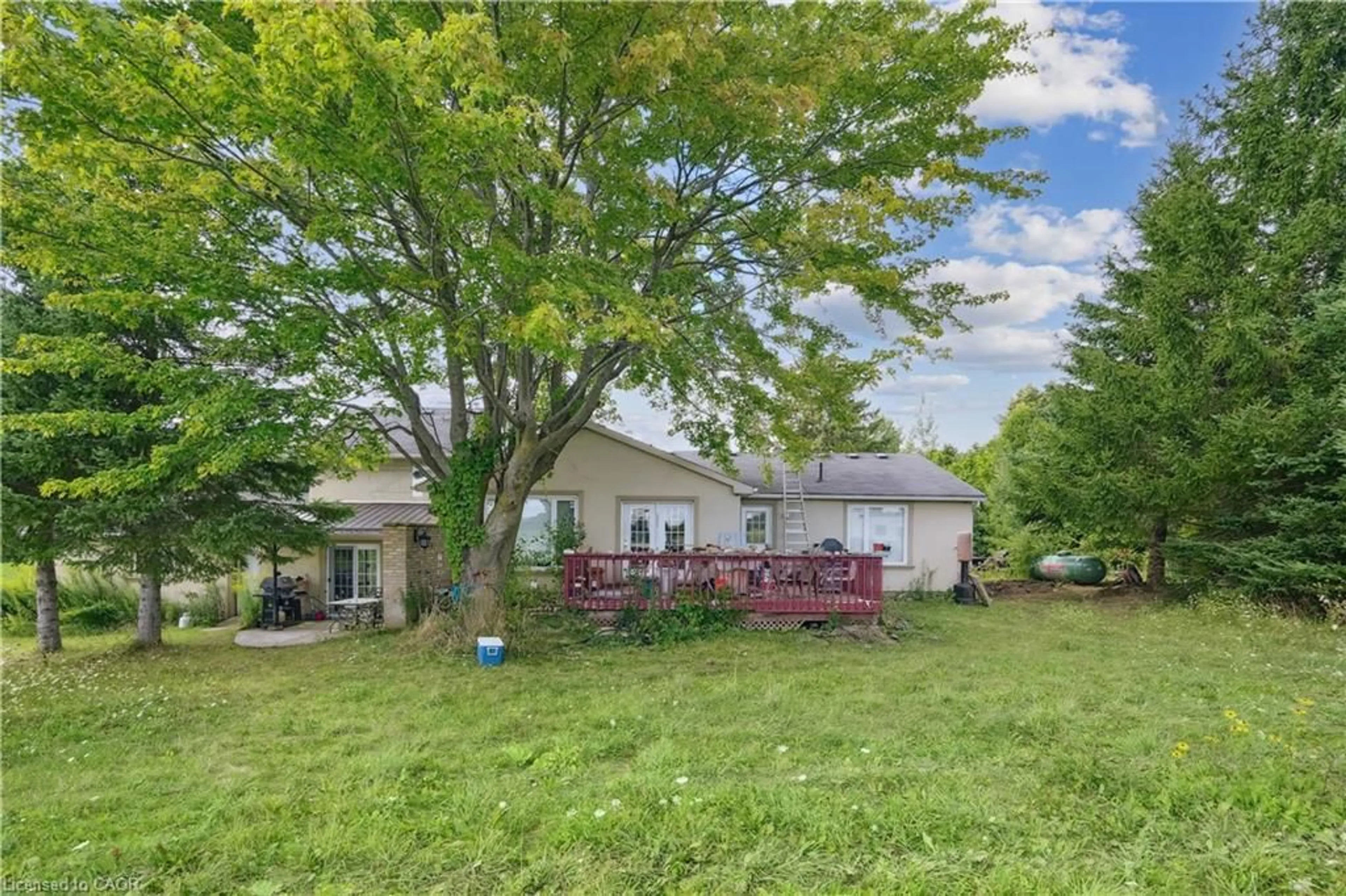 A pic from outside/outdoor area/front of a property/back of a property/a pic from drone, water/lake/river/ocean view for 8033 Sideroad 10, Guelph Ontario N1H 6J1