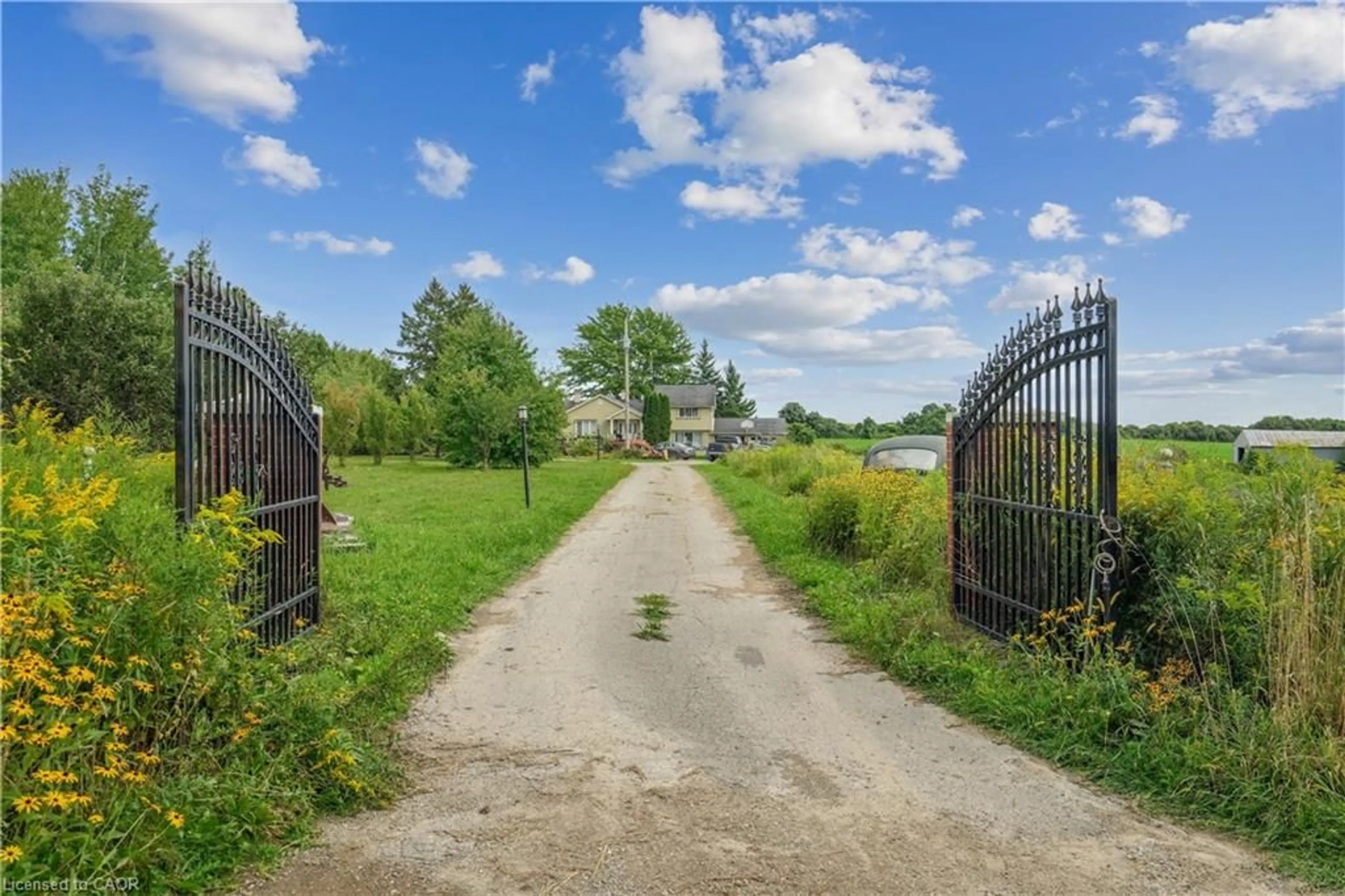 Unknown for 8033 Sideroad 10, Guelph Ontario N1H 6J1