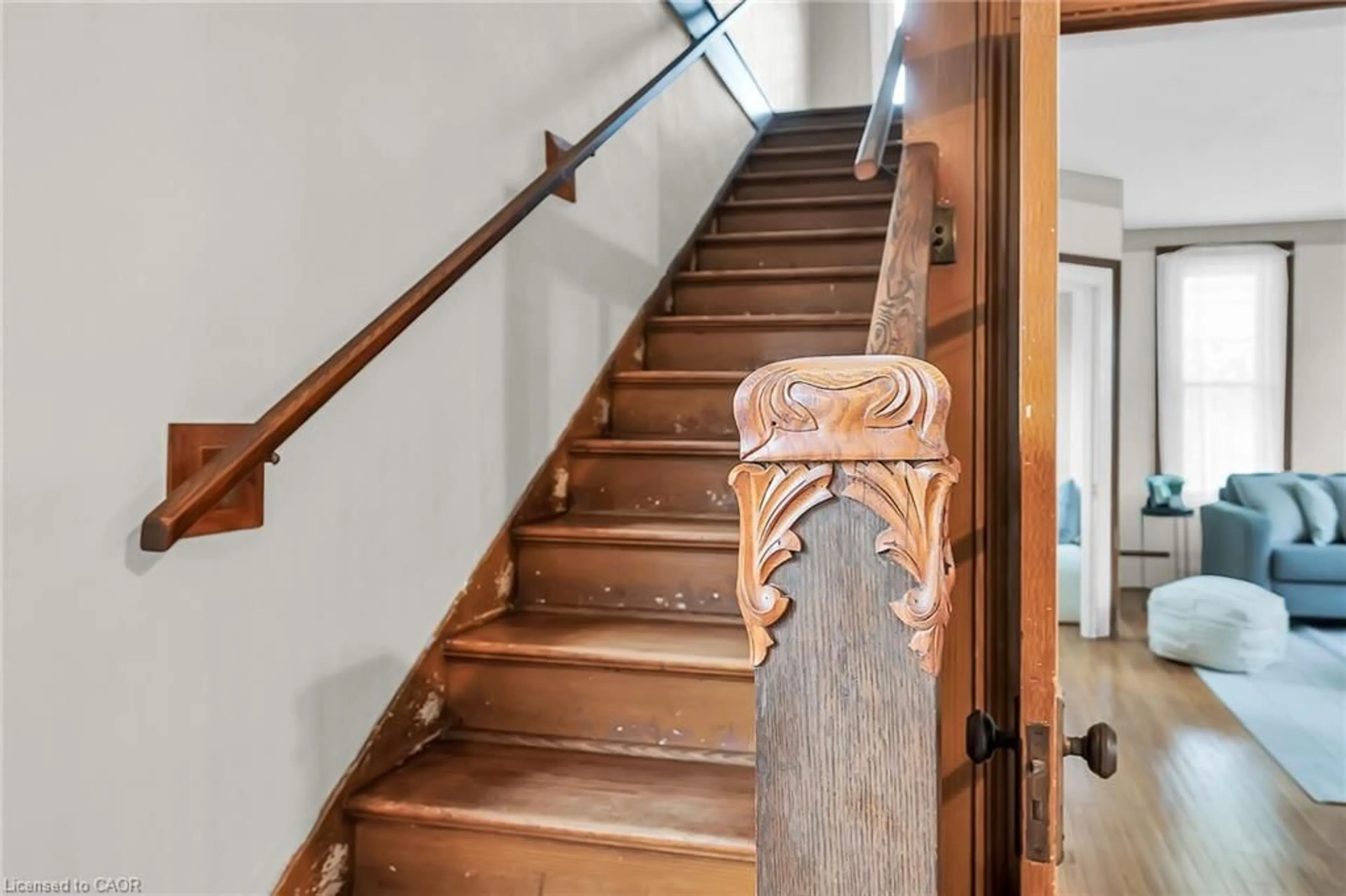 Stairs for 7 Greenock St, Port Dover Ontario N0A 1N0