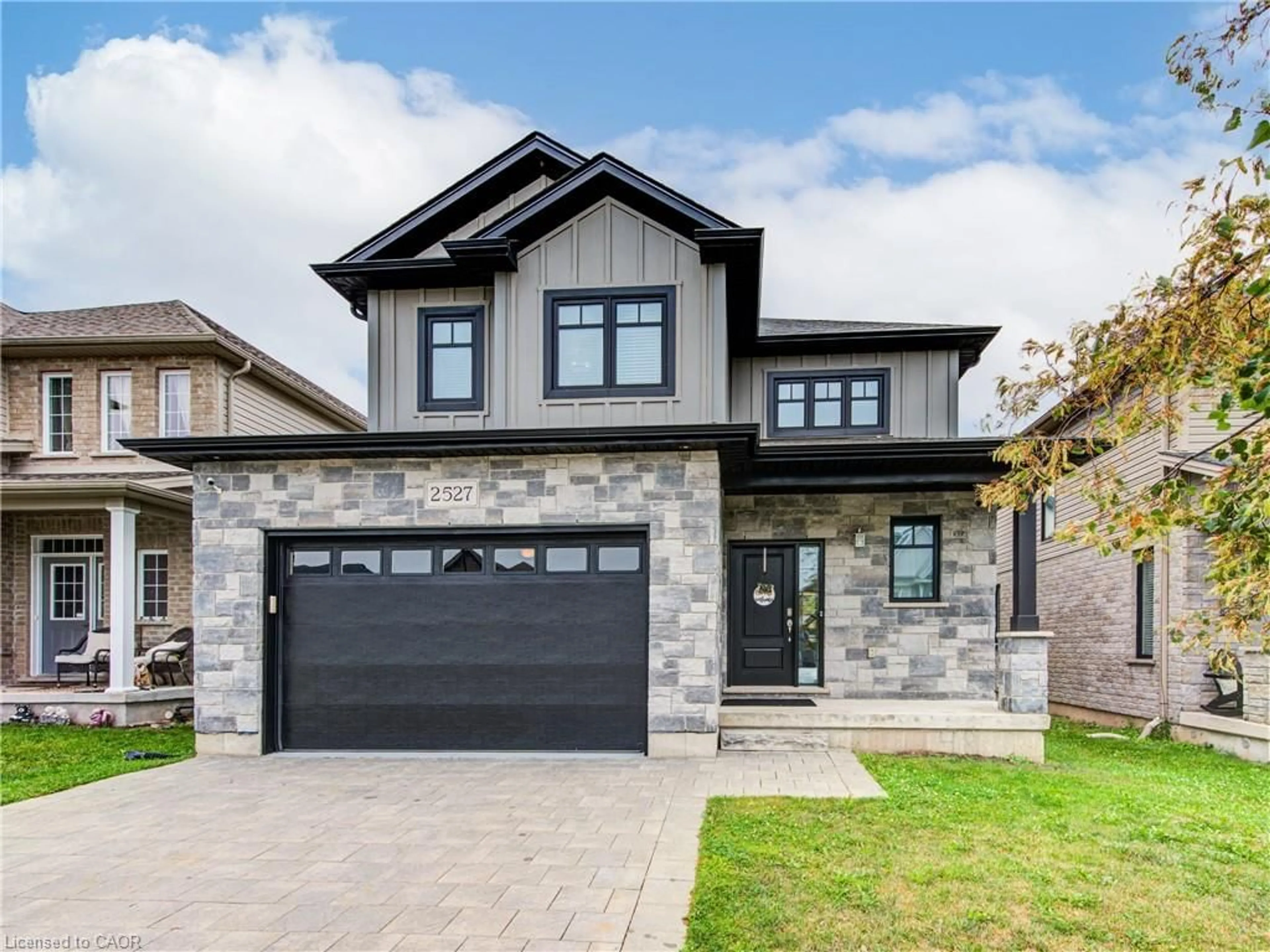 Home with brick exterior material, street for 2527 Holbrook Dr, London Ontario N6M 0E8