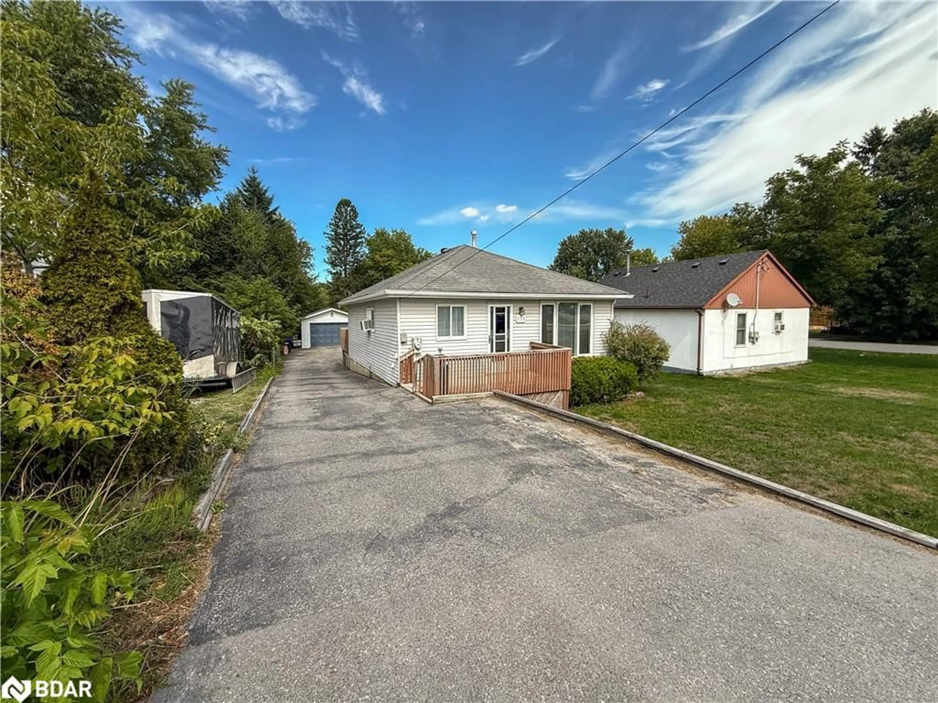 A pic from outside/outdoor area/front of a property/back of a property/a pic from drone, street for 179 Margaret St, Angus Ontario L0M 1B0