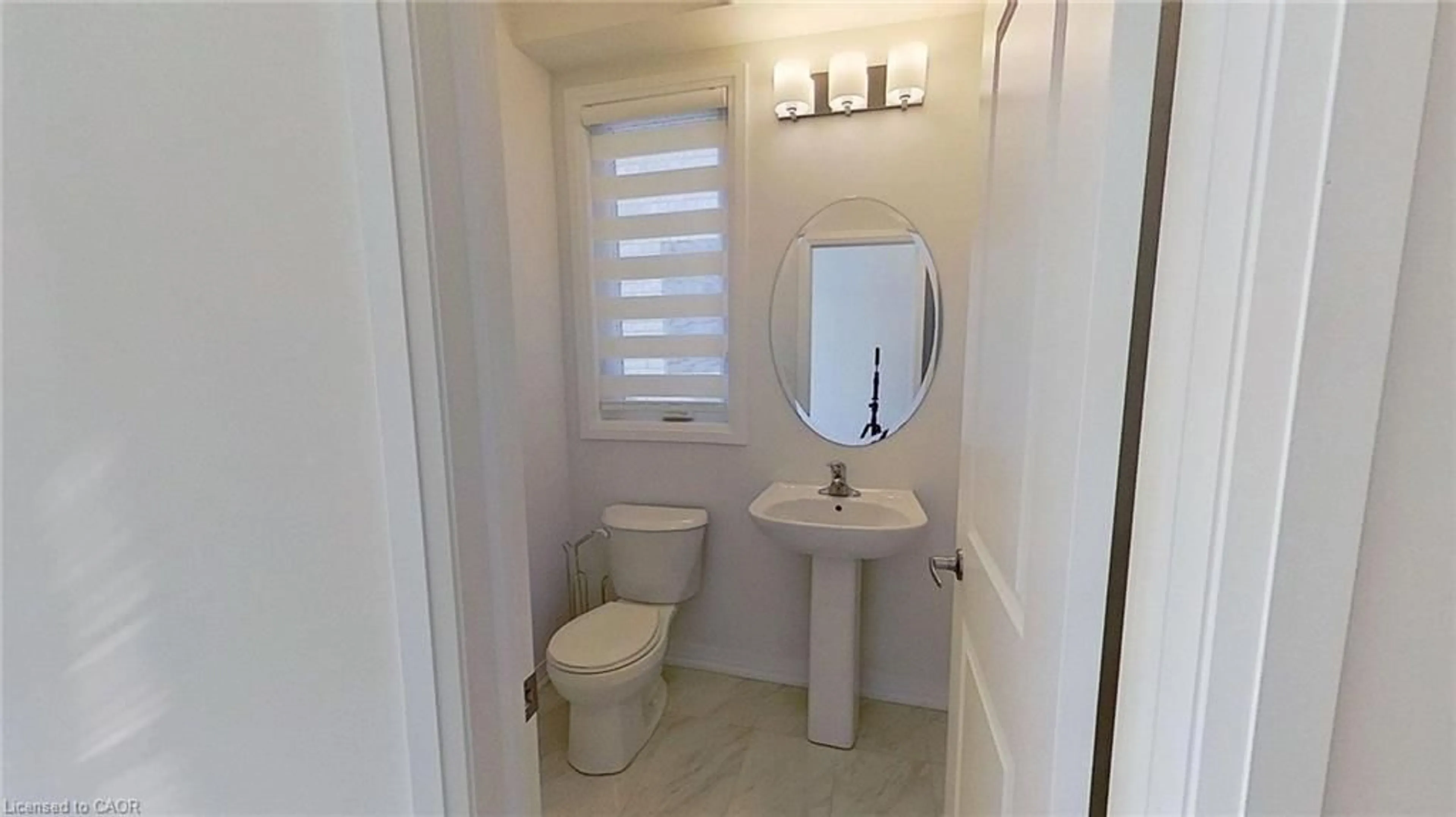 Standard bathroom, ceramic/tile floor for 1033 Pisces Trail, Pickering Ontario L1X 0P7