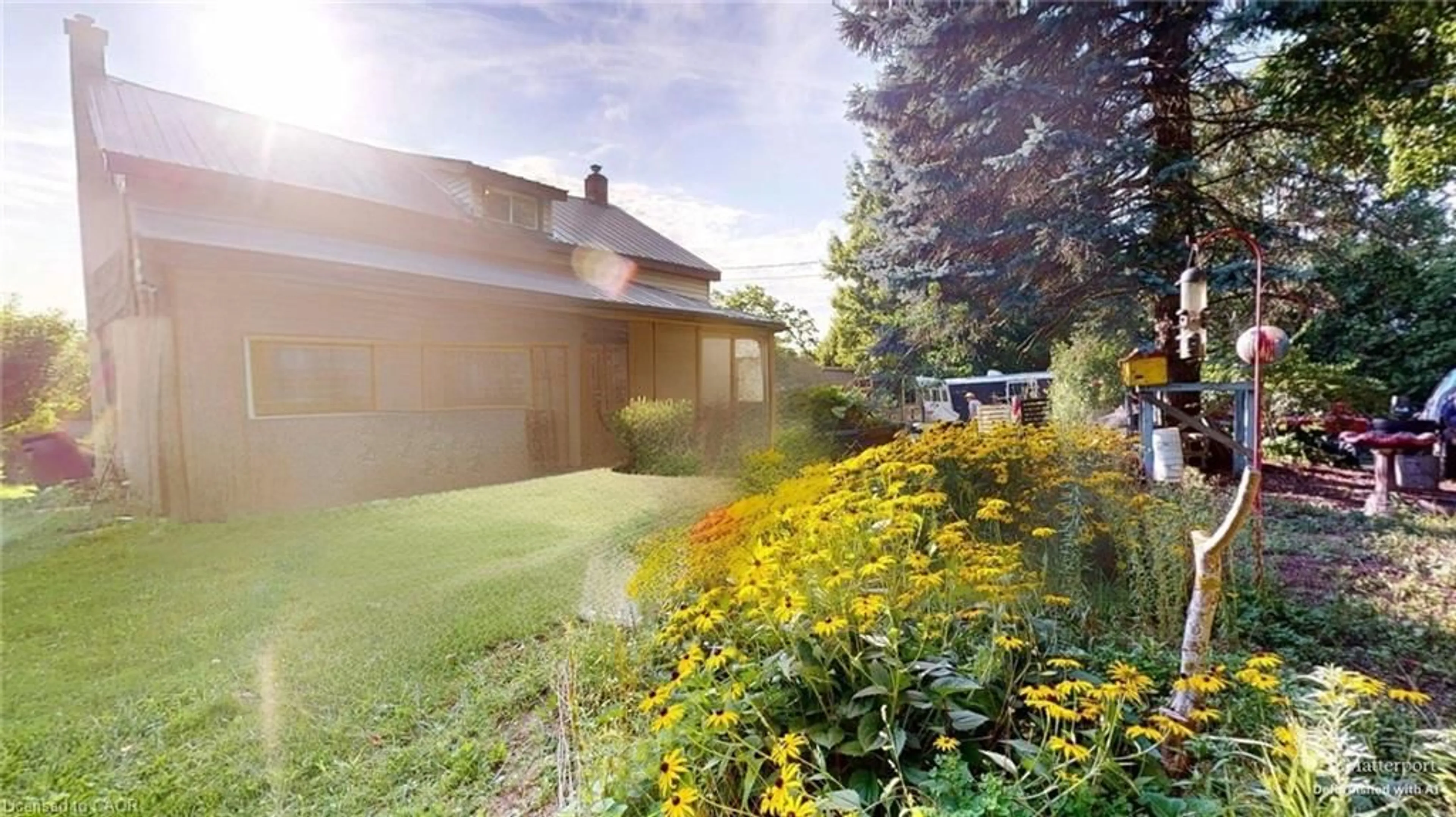 Patio, street for 284 Garafraxa St, Chatsworth Ontario N0H 1G0