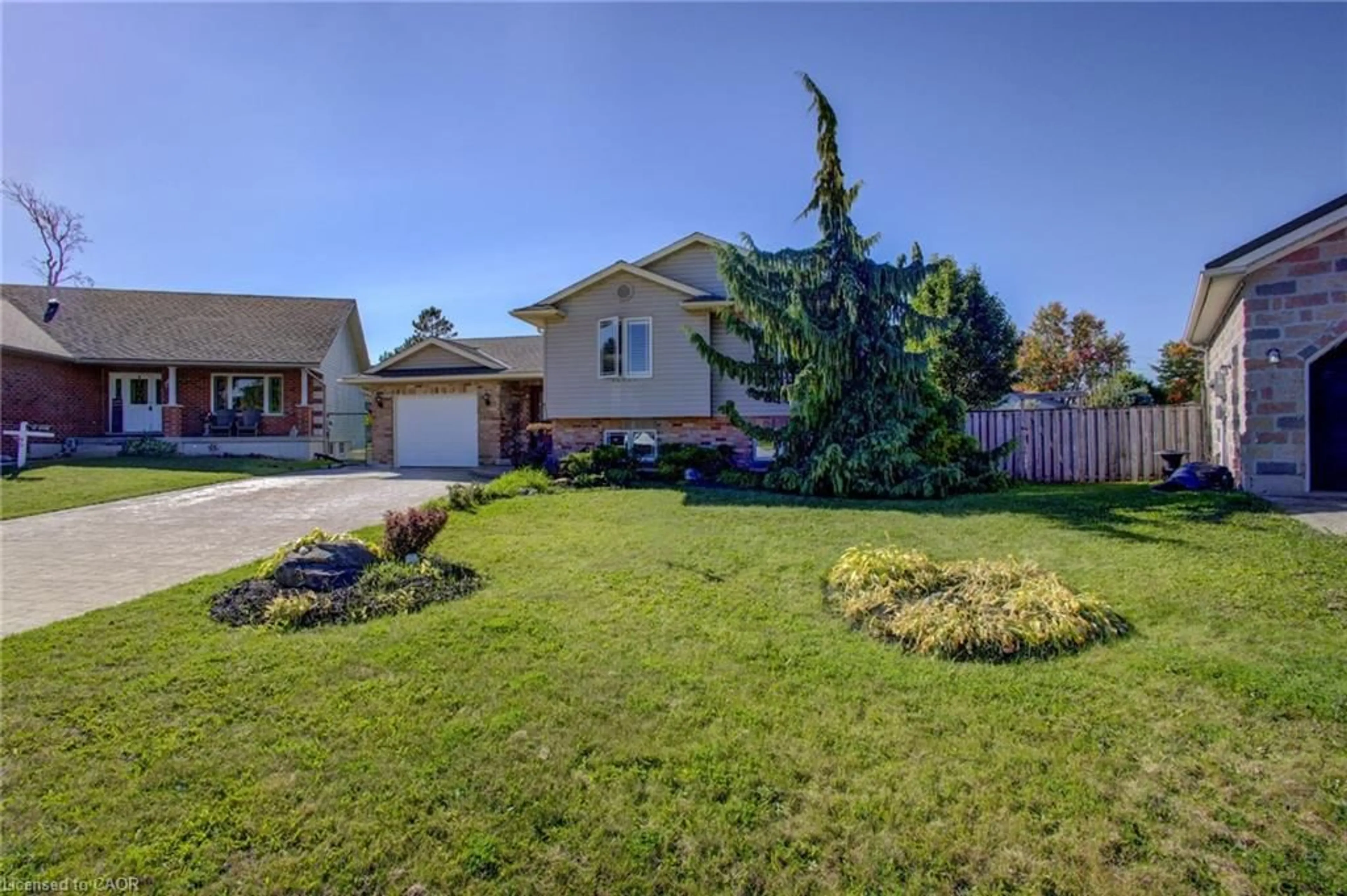 A pic from outside/outdoor area/front of a property/back of a property/a pic from drone, street for 105 Connery Rd, Mount Forest Ontario N0G 2L2