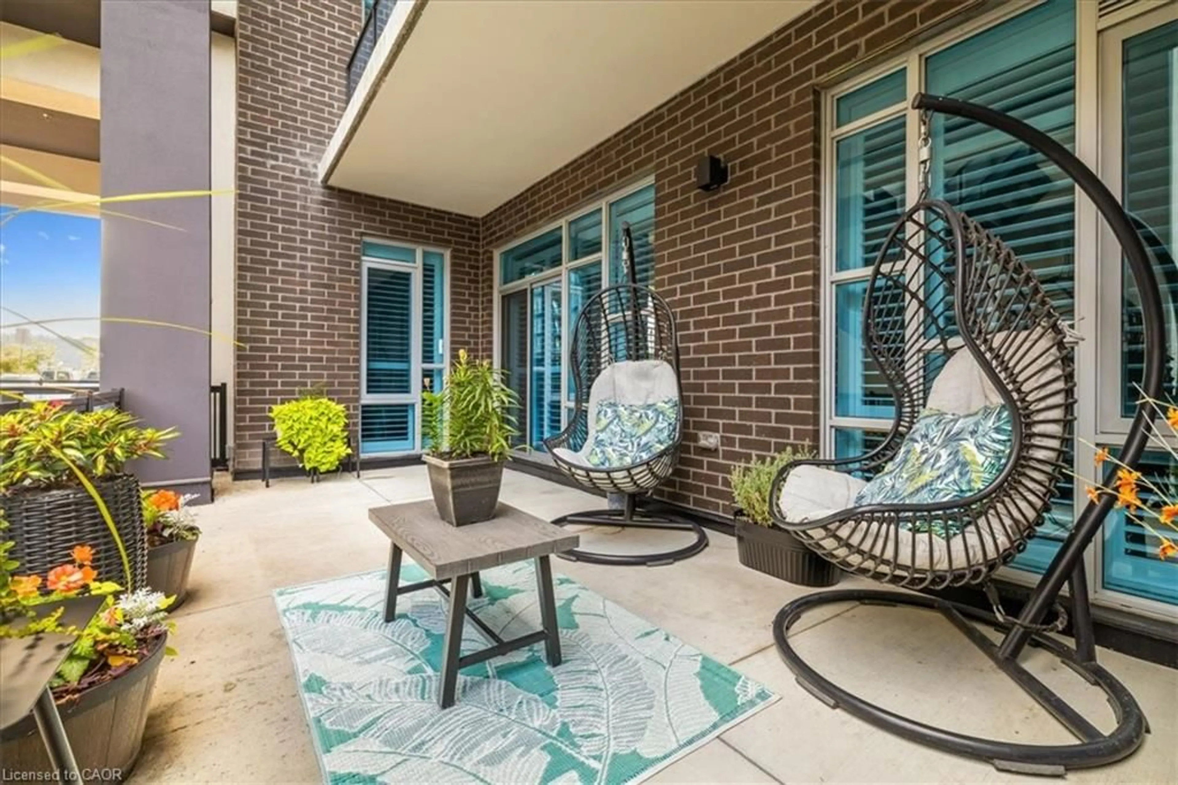 Patio, street for 16 Concord Pl #150, Grimsby Ontario L3M 0J1