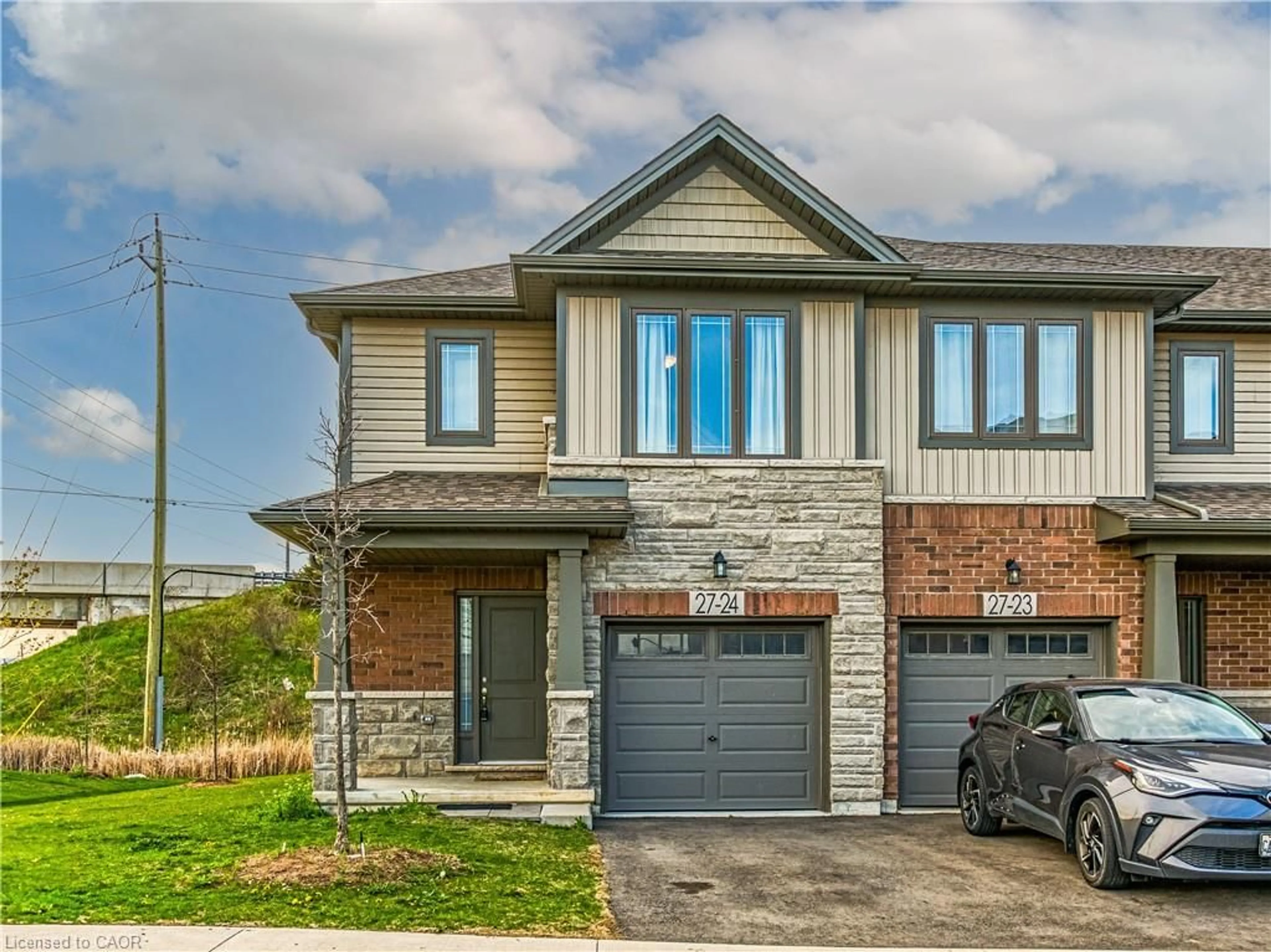 Home with brick exterior material, street for 27 Rachel Dr #24, Stoney Creek Ontario L8E 0K6
