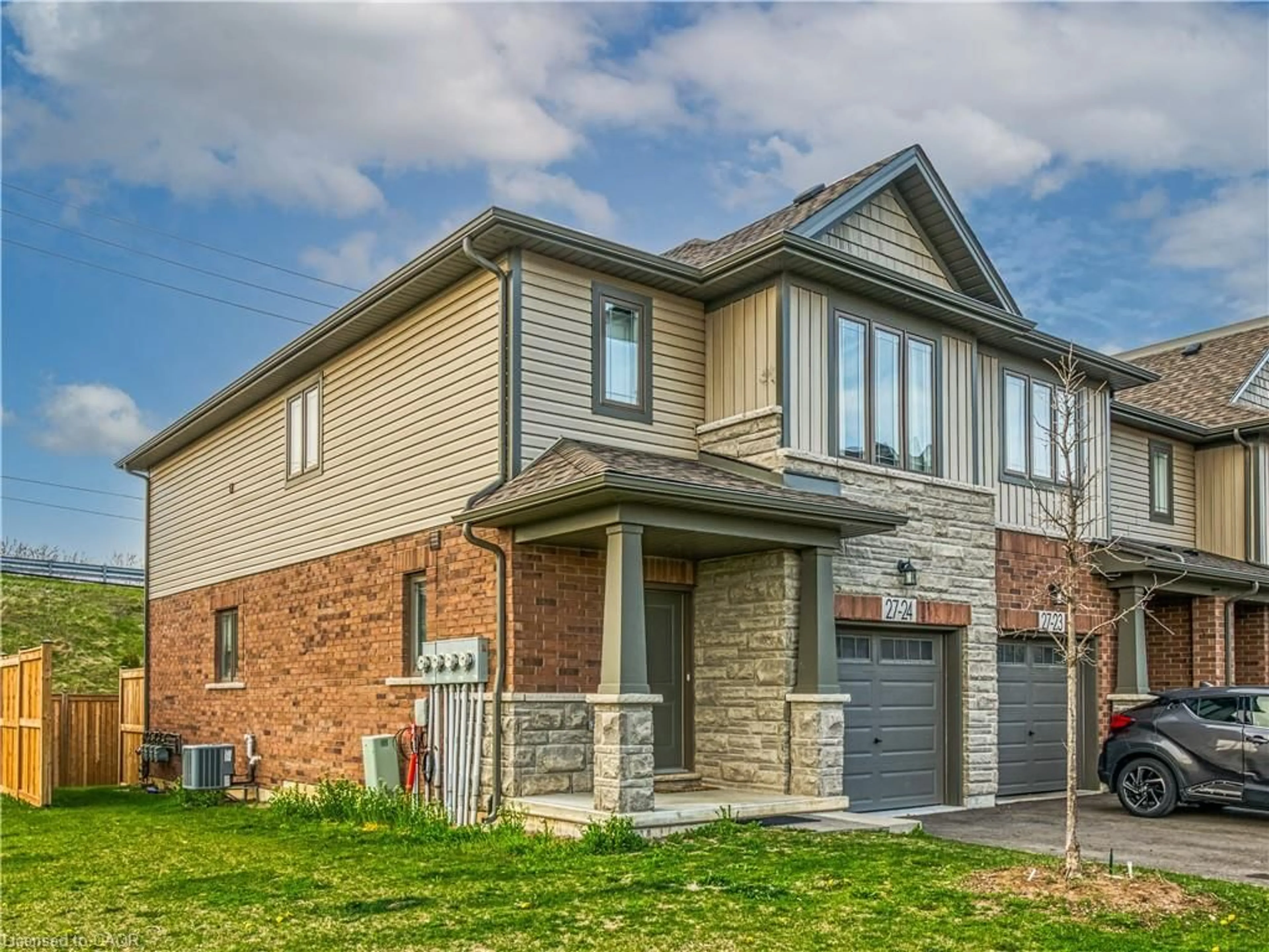 Home with brick exterior material, street for 27 Rachel Dr #24, Stoney Creek Ontario L8E 0K6