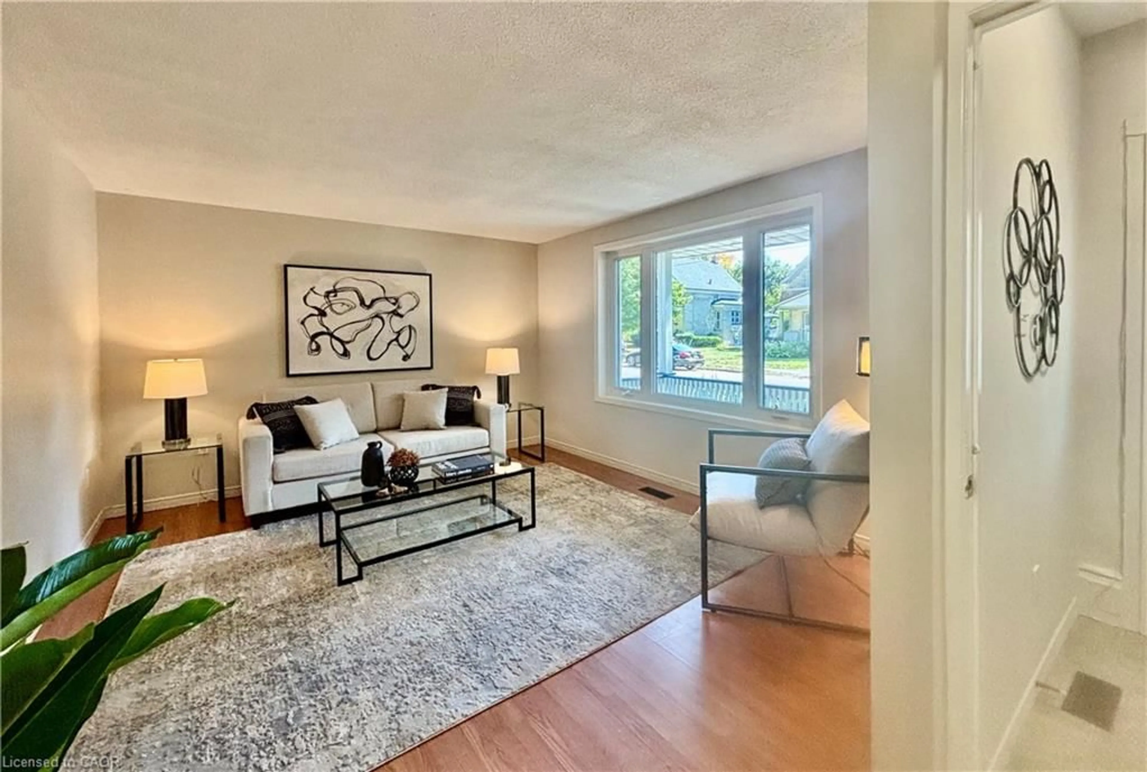 Living room with furniture, unknown for 90 Shanley St, Kitchener Ontario N2H 5P2