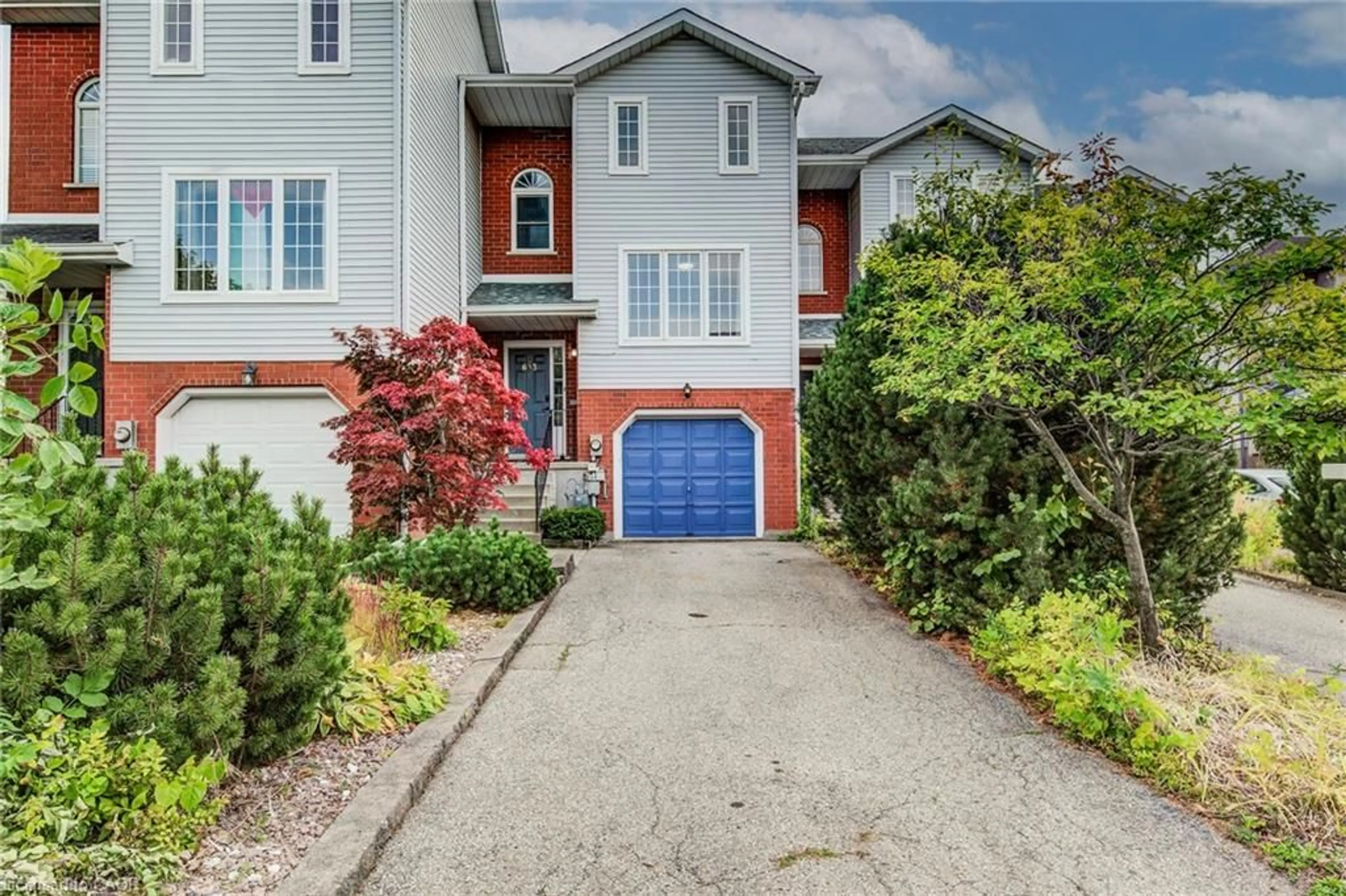 Unknown for 633 Grange Cres, Waterloo Ontario N2T 2L9