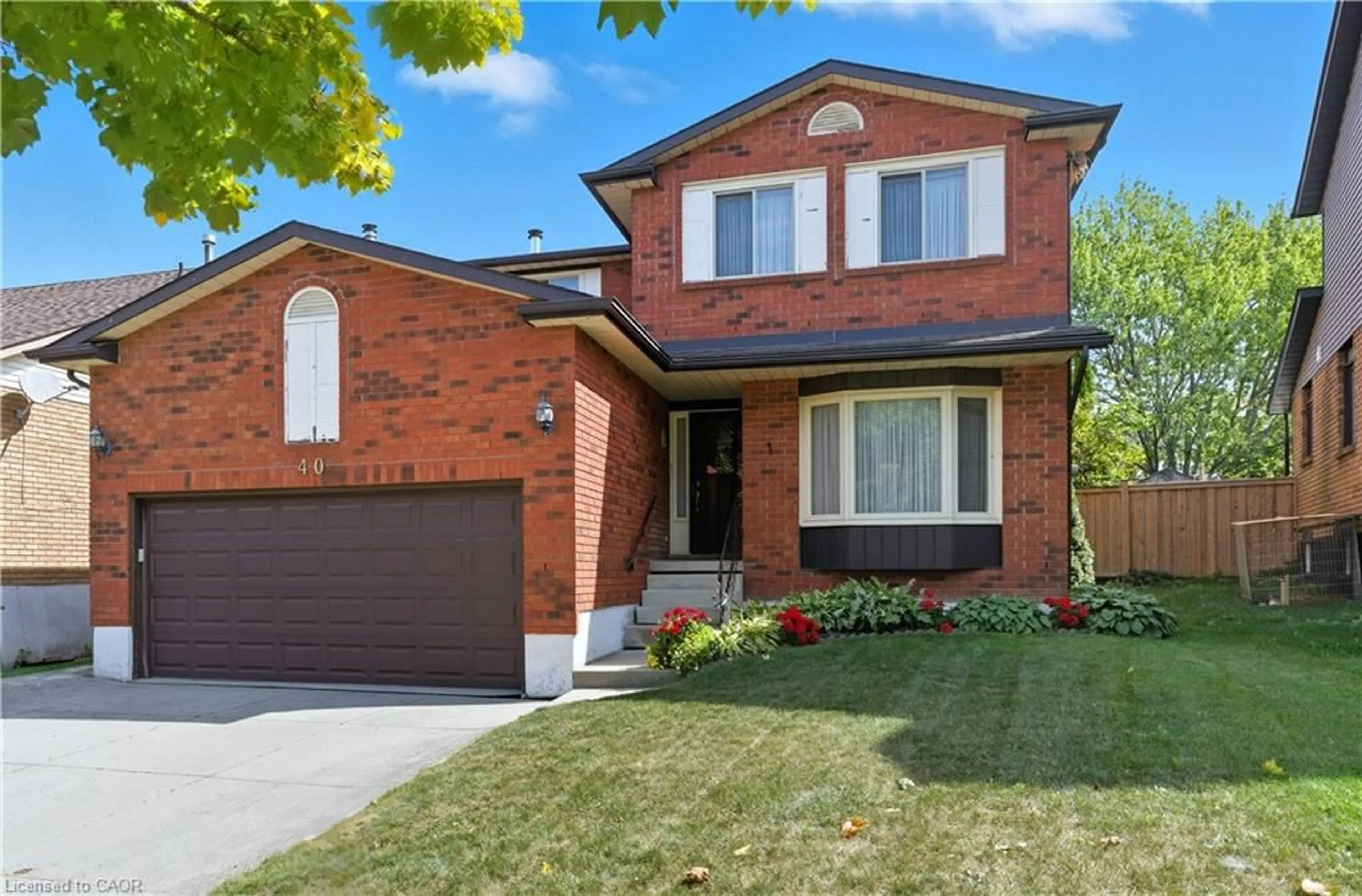Home with brick exterior material, street for 40 Gatestone Dr, Stoney Creek Ontario L8J 2P4